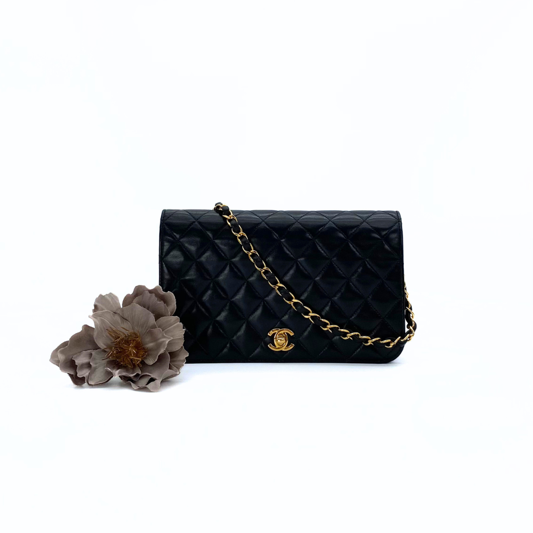 Boris, 6 Series Small Full Flap Black Lambskin with seal and card