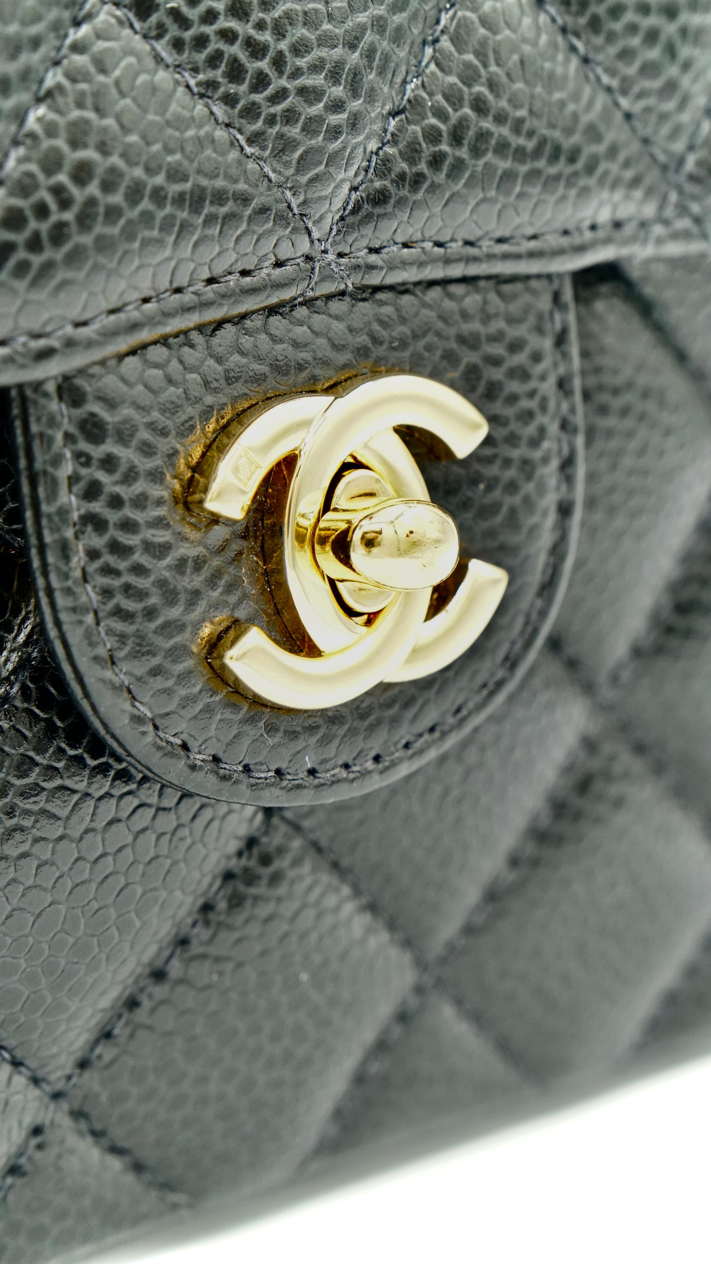 Helgi, Vintage Authentic Chanel 8 series 17cm mini square black caviar with seal and card