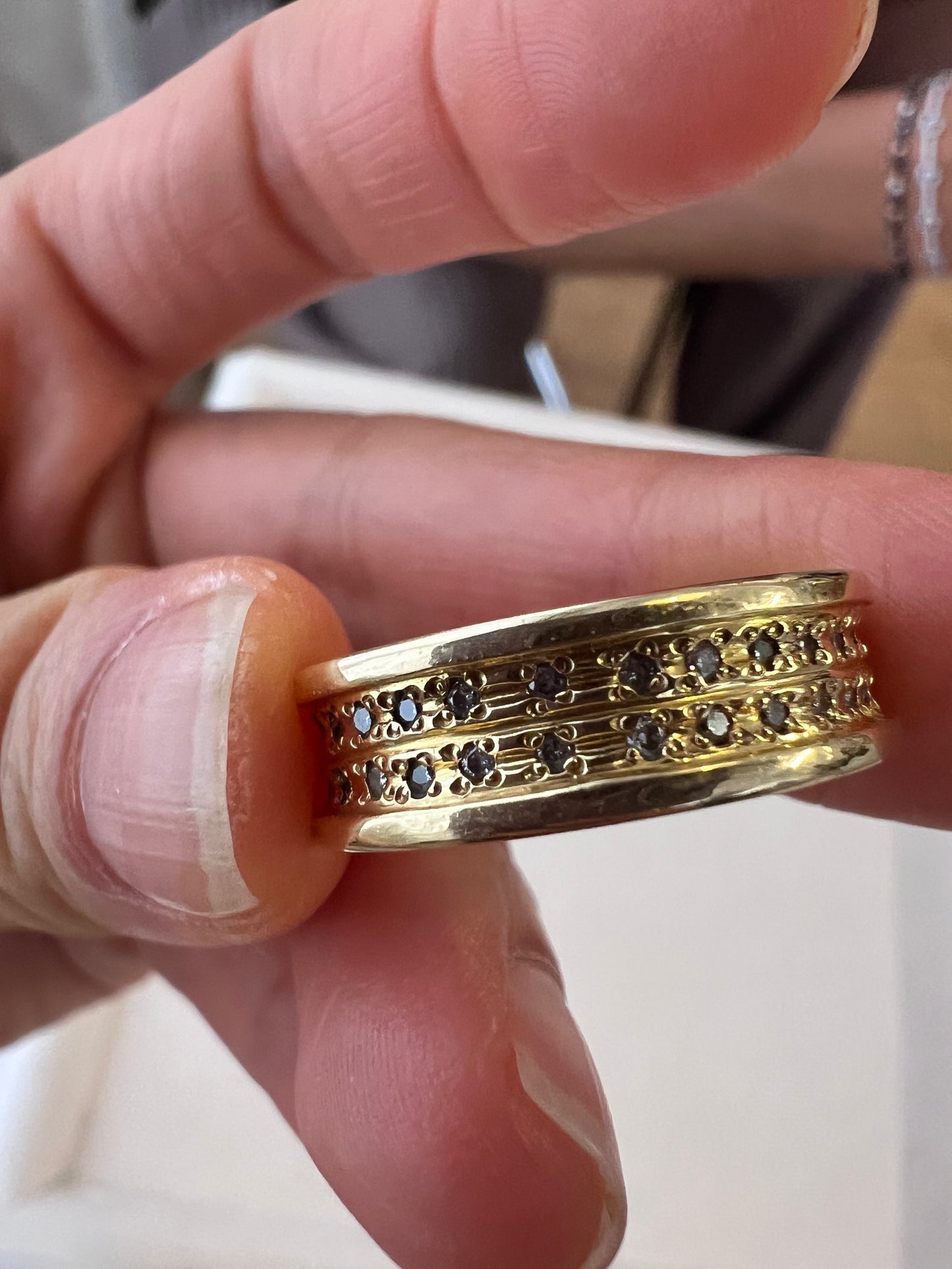 Scattered ring gold C4C Pop Up