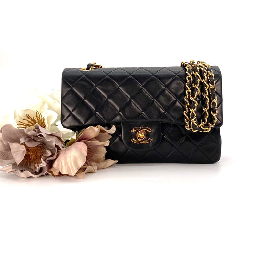 Fen, 1 Series Small Classic Flap Black Lambskin Gold Hardware with seal and card