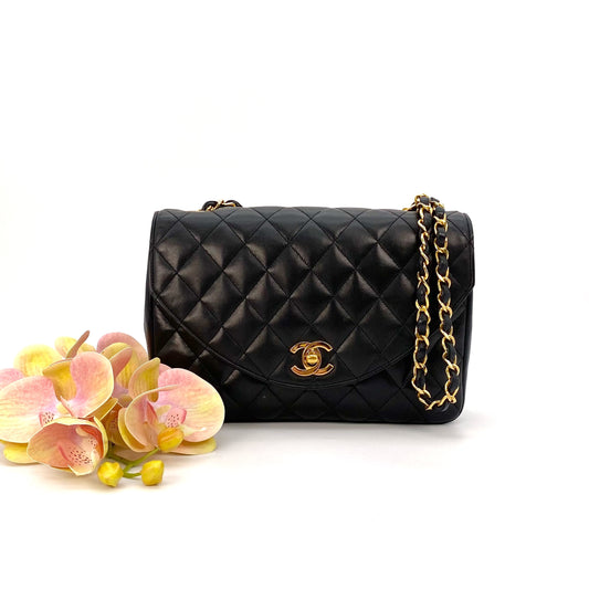 Ian, 0 Series Half Moon Black Lambskin with seal only