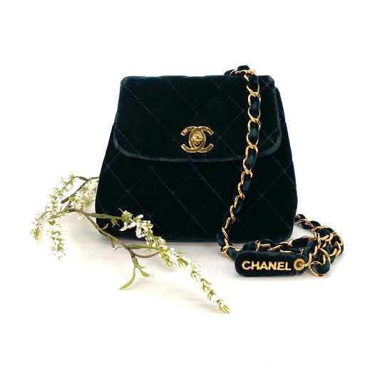 Rowan, 4 Series Mini Velvet Waist Pouch Green Velor with seal and card