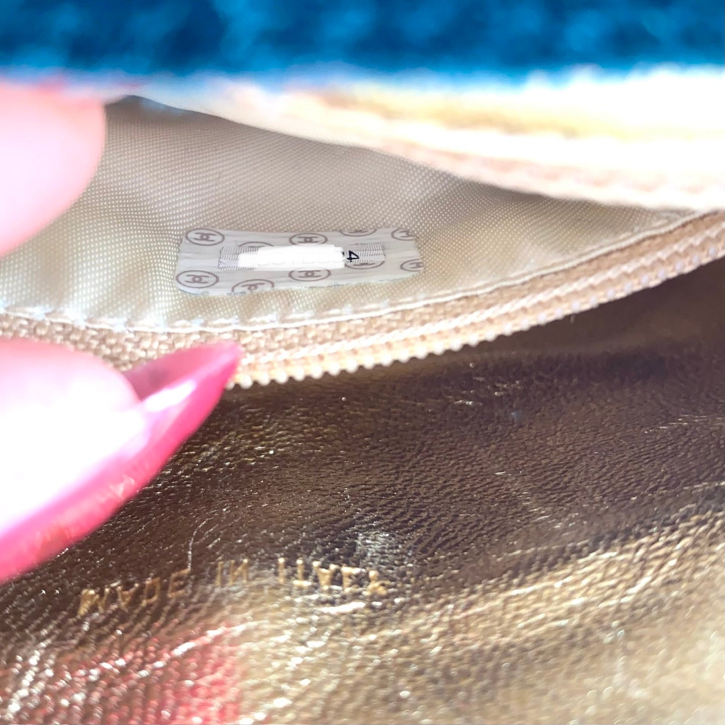 Rowan, 4 Series Mini Velvet Waist Pouch Green Velor with seal and card