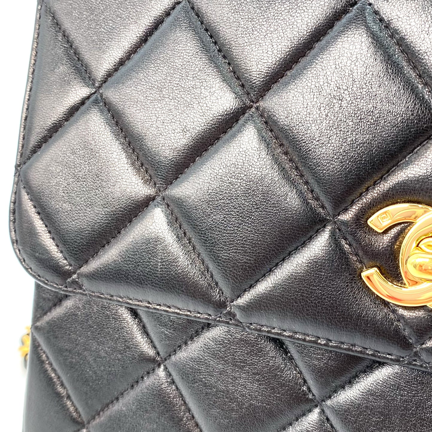 Hesse, 4 Series Matelasse Black Lambskin with seal and card