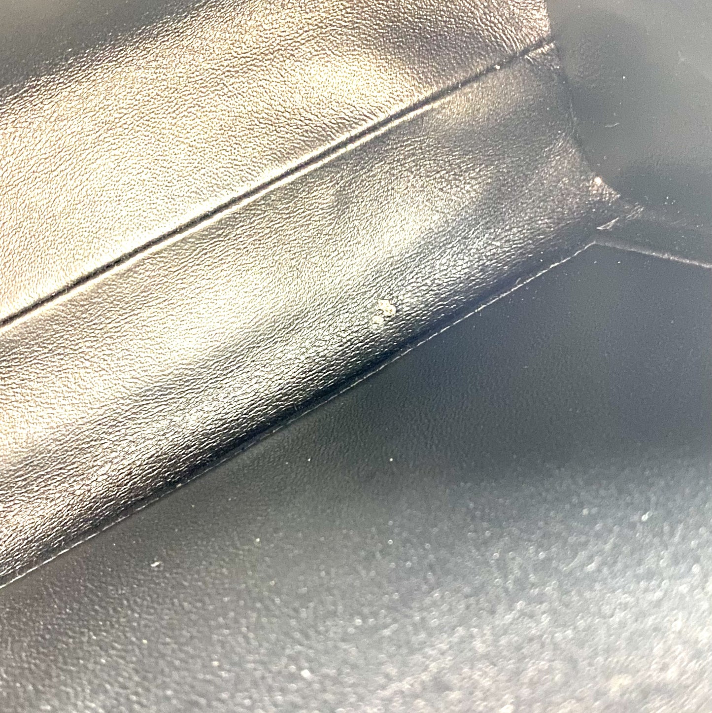 Hesse, 4 Series Matelasse Black Lambskin with seal and card