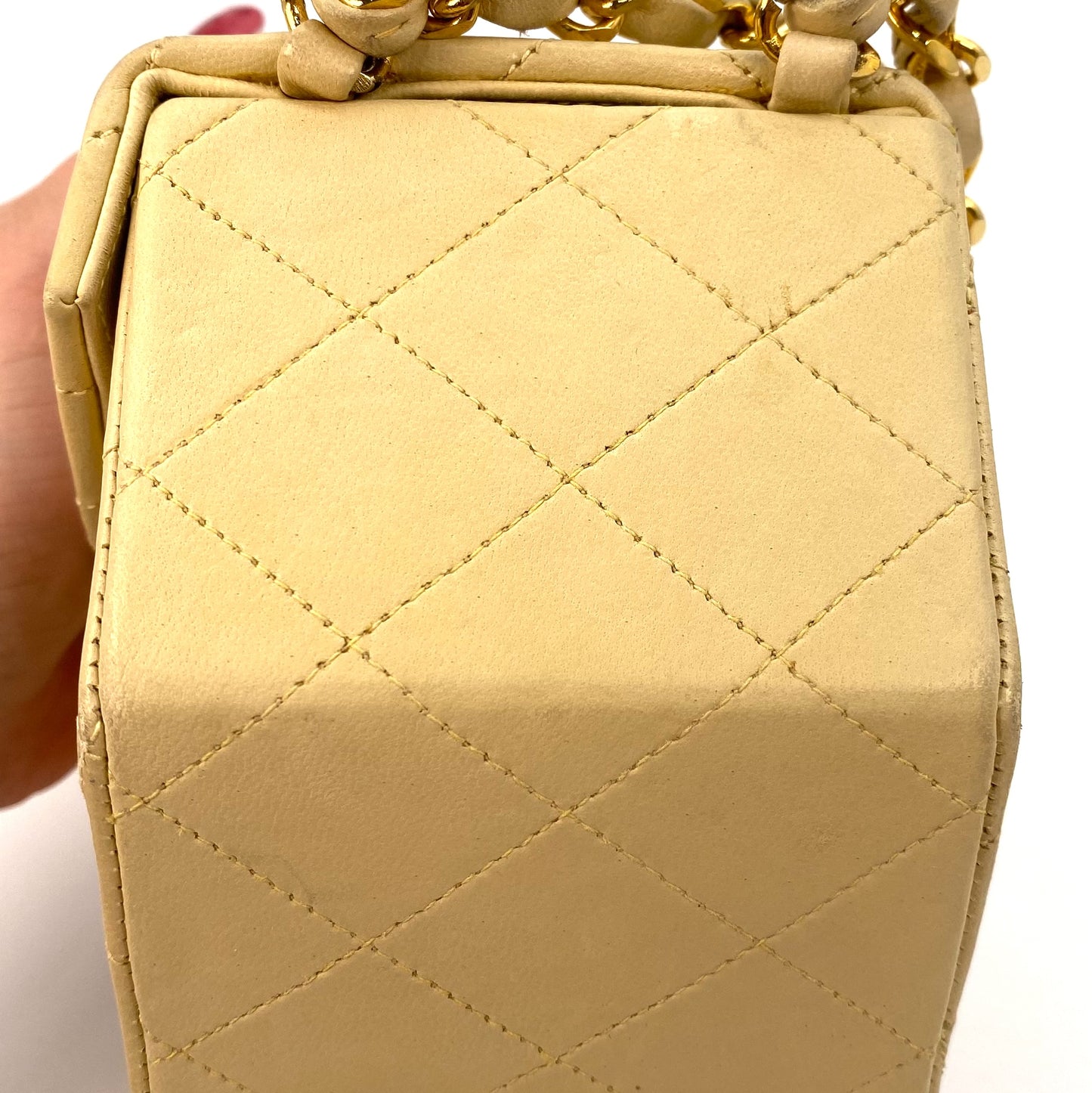 Jada, 0 Series Hexagon Yellow Lambskin Gold Hardware with seal and card