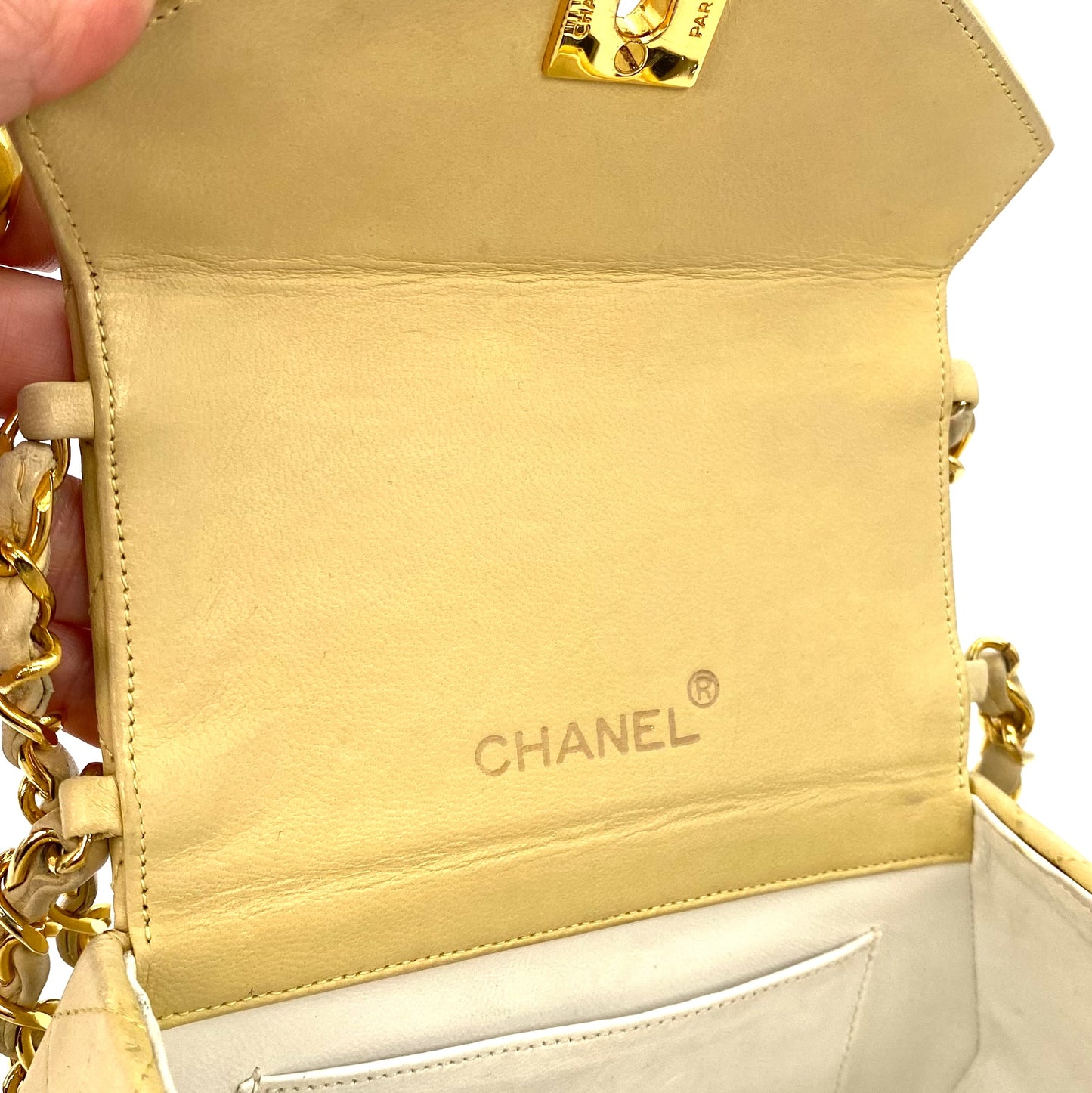 Jada, 0 Series Hexagon Yellow Lambskin Gold Hardware with seal and card