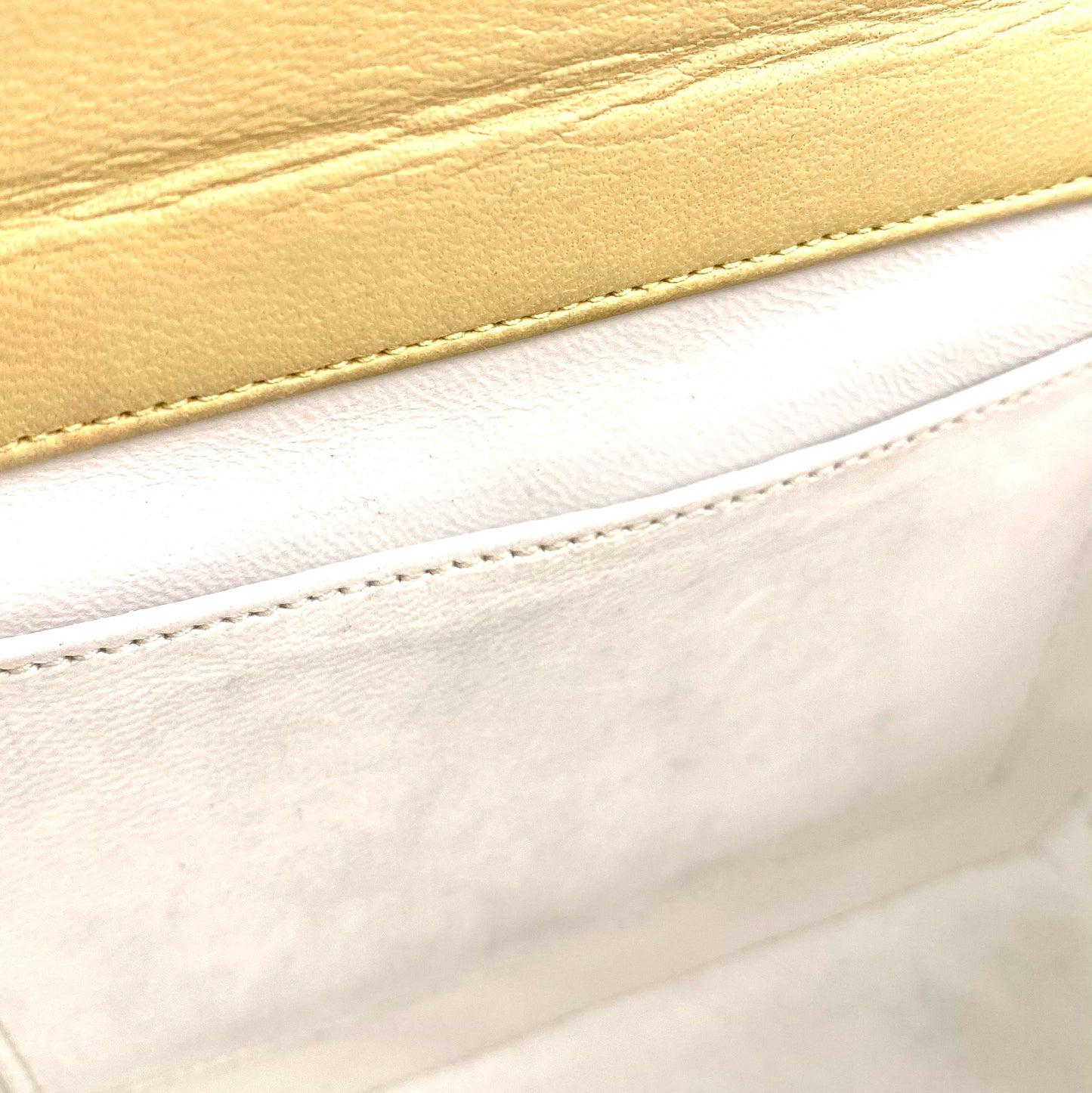 Jada, 0 Series Hexagon Yellow Lambskin Gold Hardware with seal and card