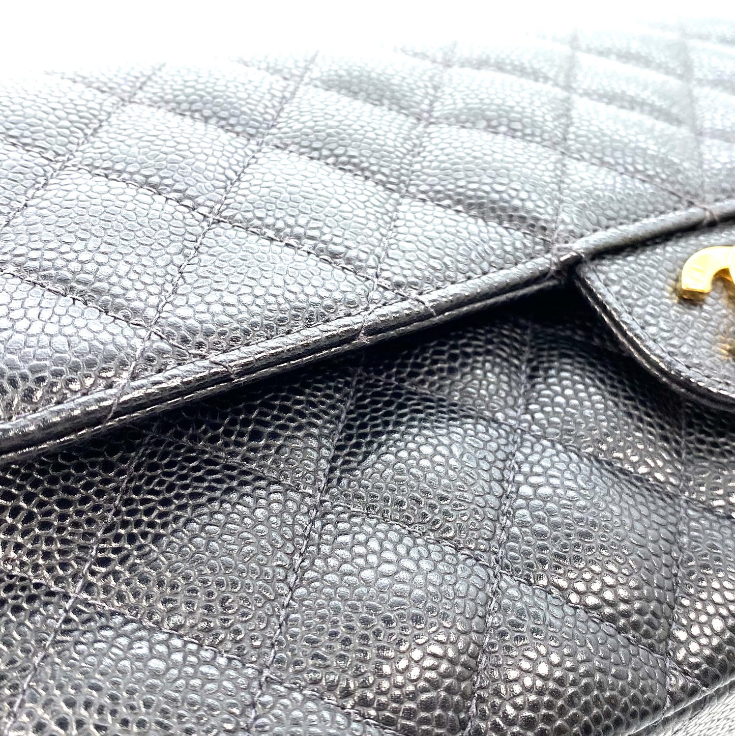 Erny, 9 Series Medium Classic Flap Black Caviar with seal and card