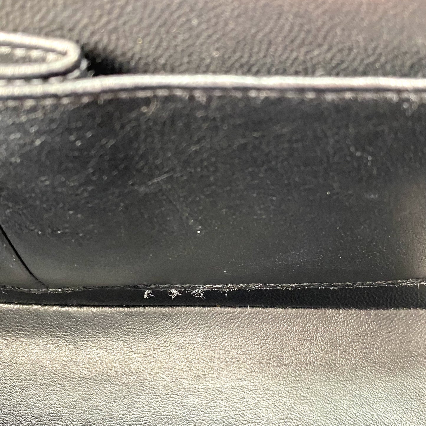 Erny, 9 Series Medium Classic Flap Black Caviar with seal and card