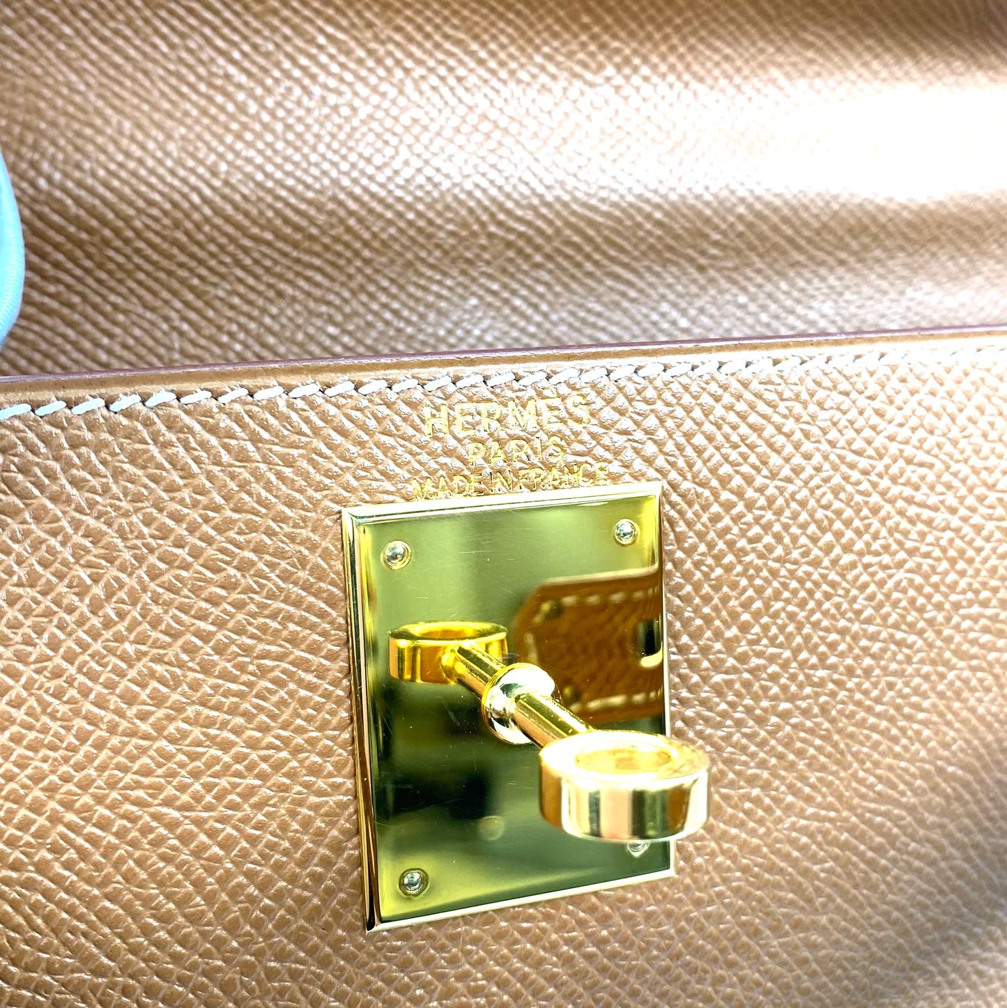 Abel, 1999 Kelly 28 Retourne Gold Couchevel Gold Hardwarre with stamp □C