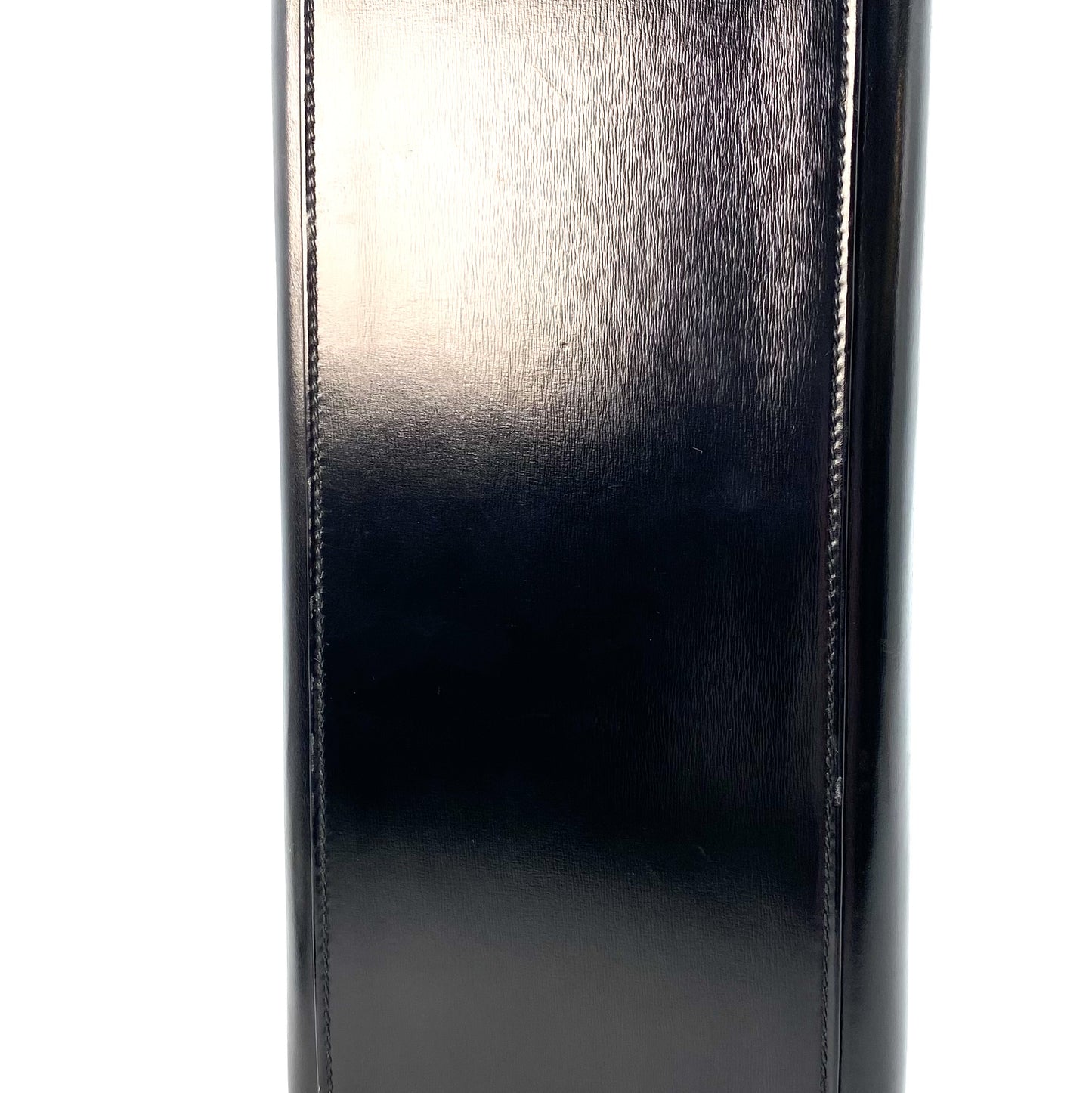 Tirza, 1985 Kelly 28 Sellier Black Boxcalf Gold Hardware with stamp 〇O