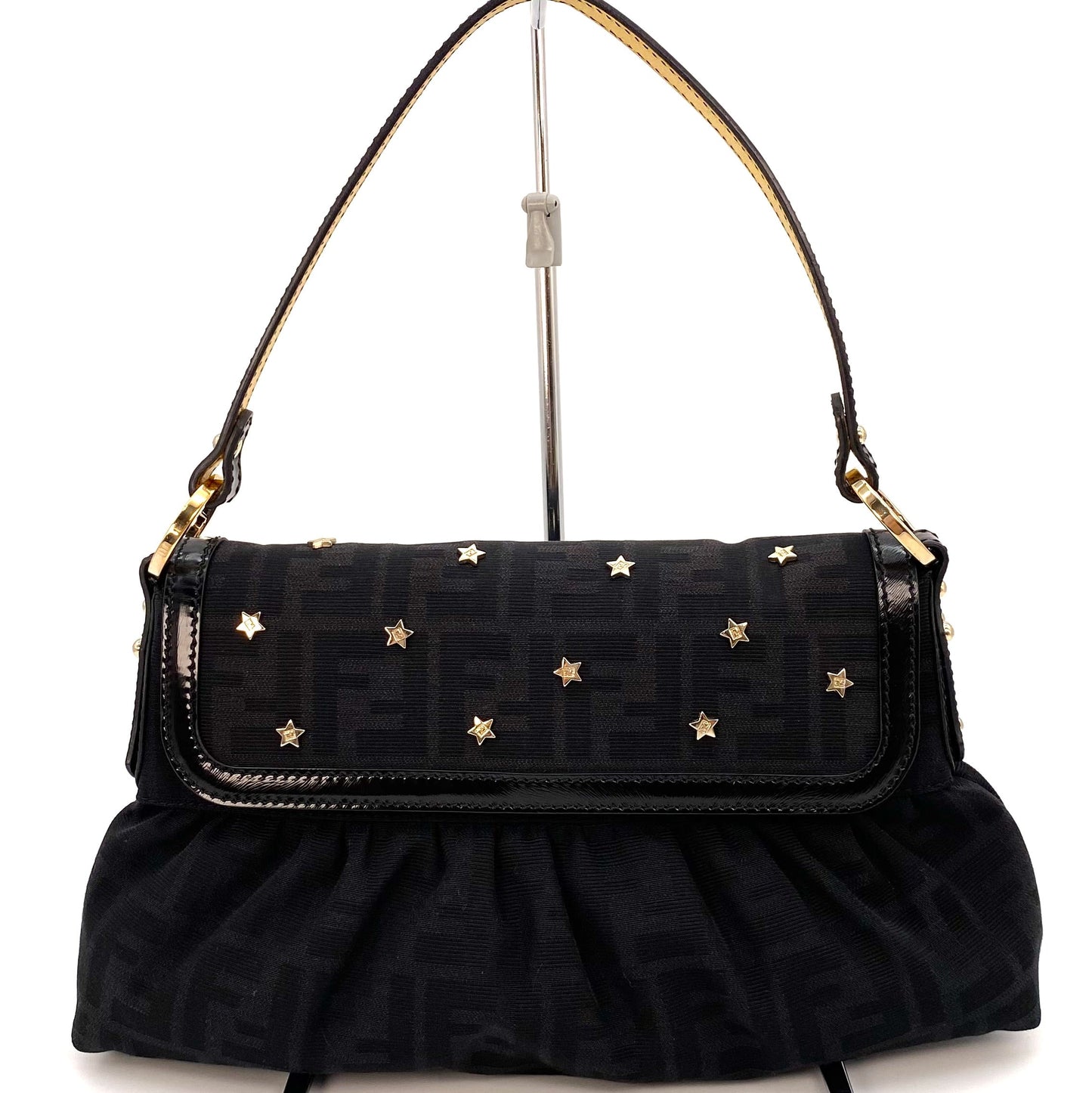 FENZUCSTAR Zucca Star Stud Black