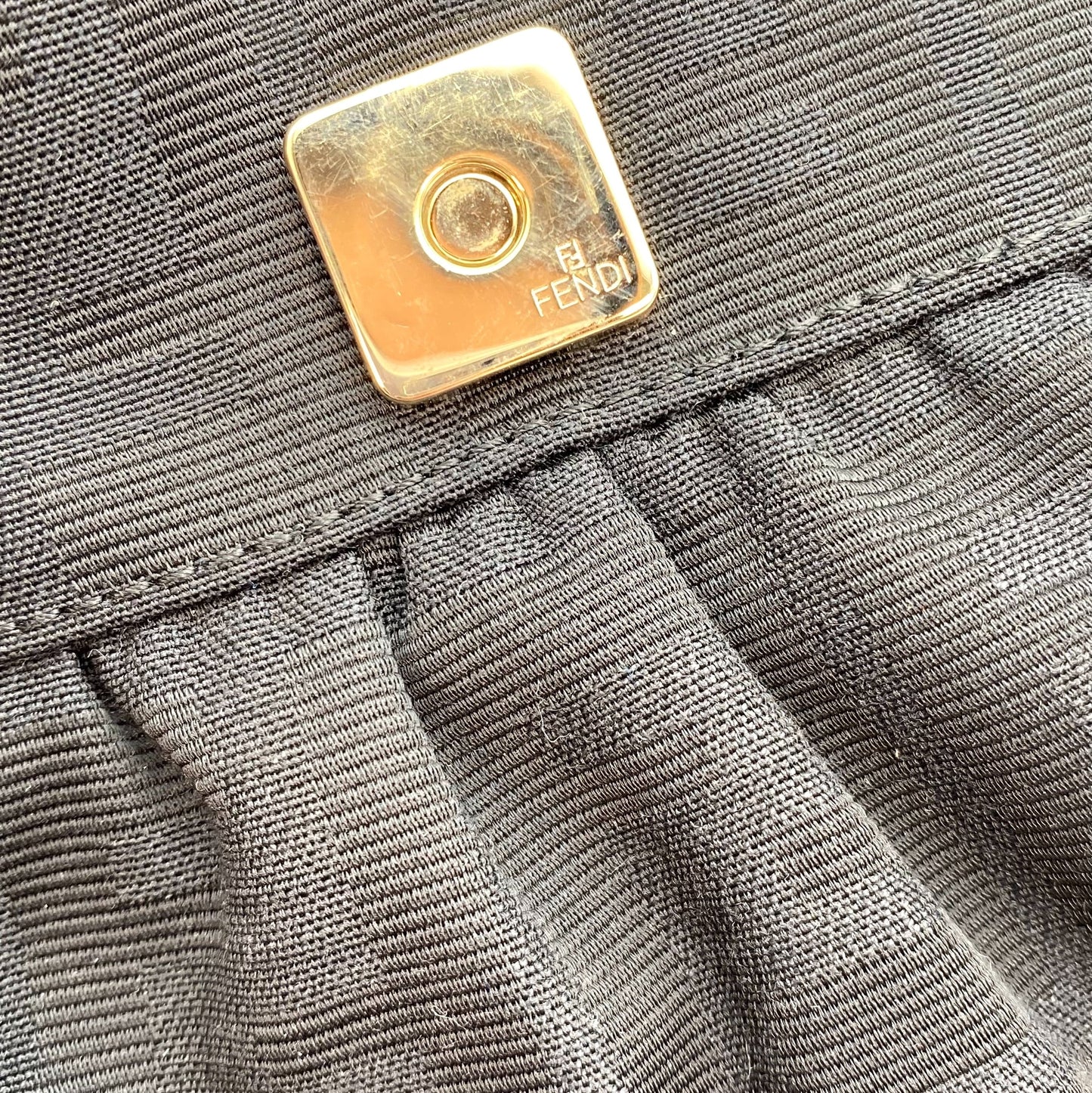 FENZUCSTAR Zucca Star Stud Black