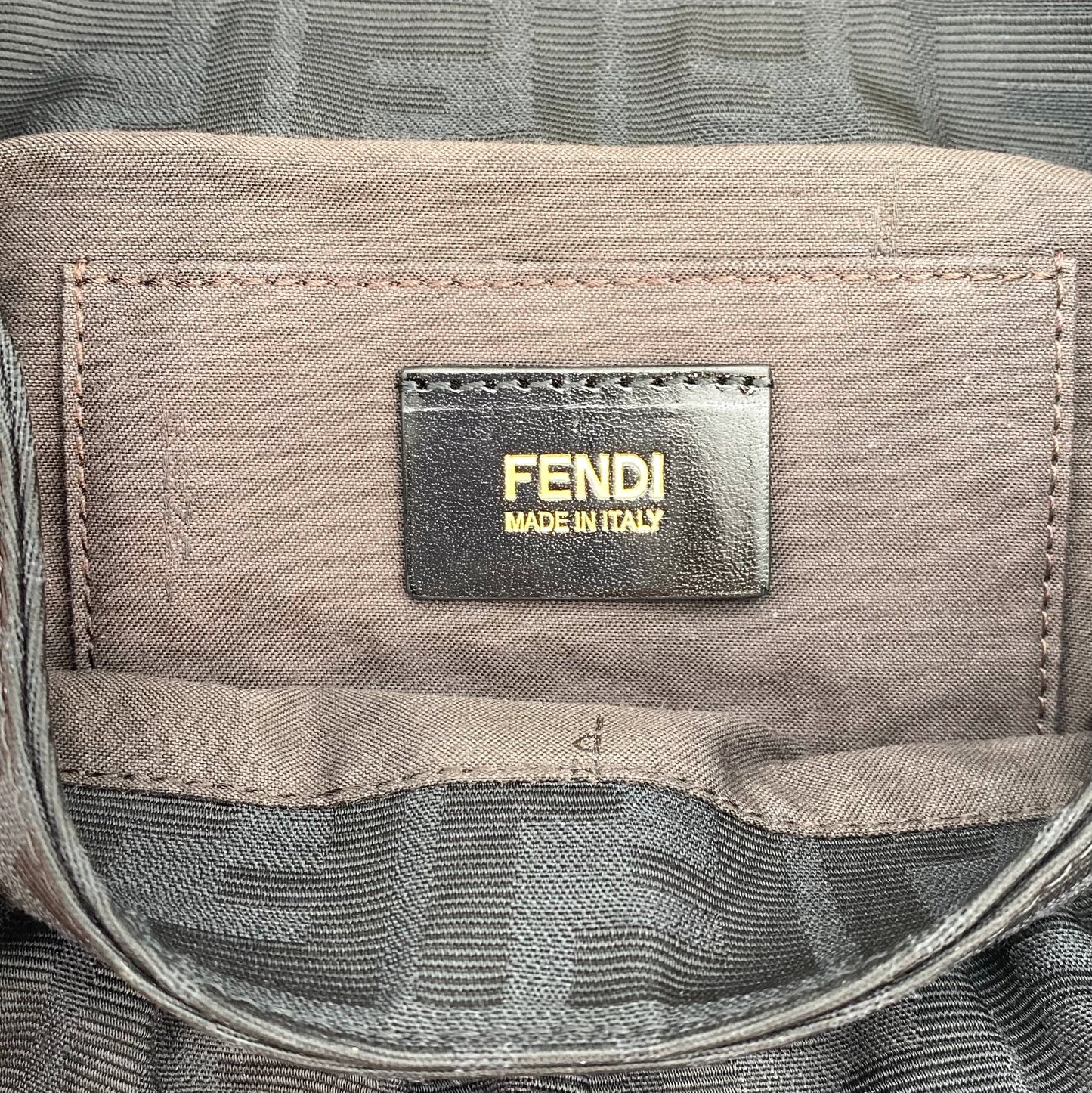 FENZUCSTAR Zucca Star Stud Black