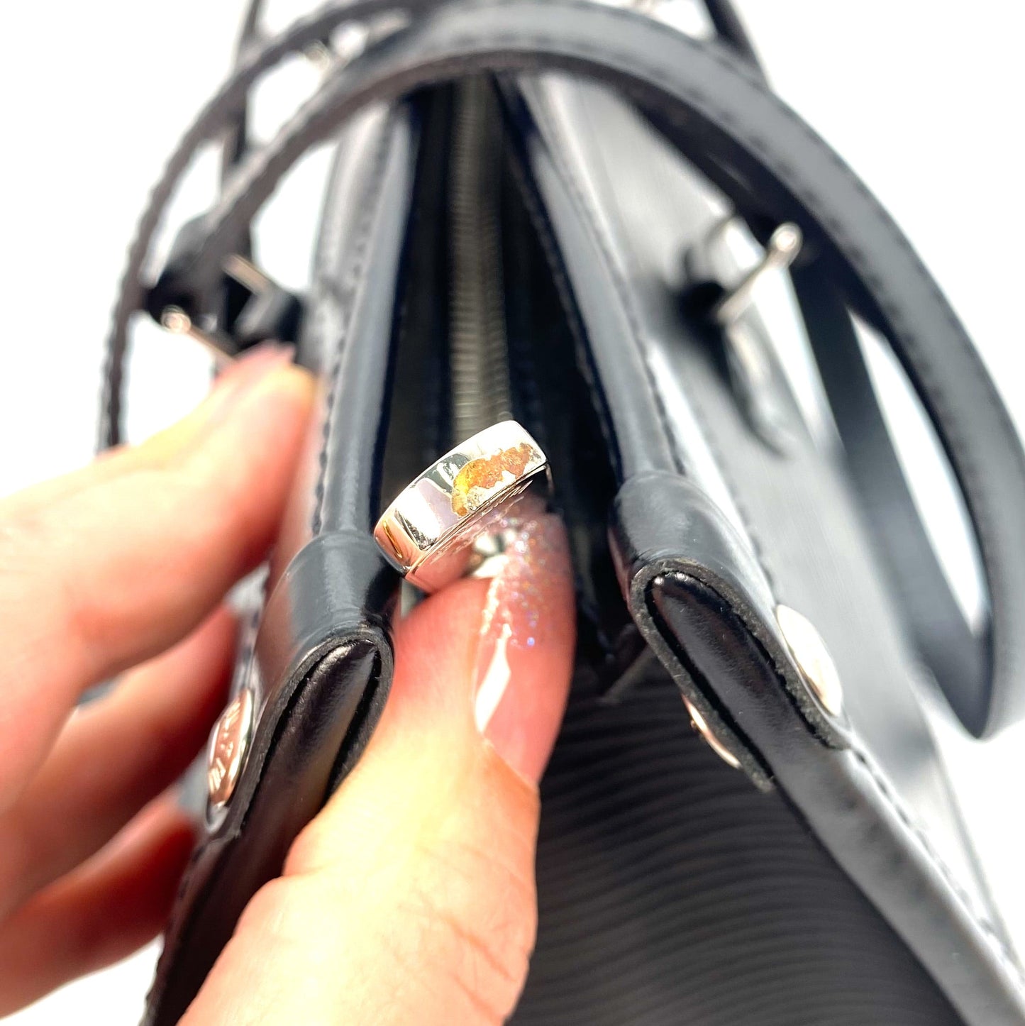 LVEMADPM, LV Epi Madeleine PM Noir