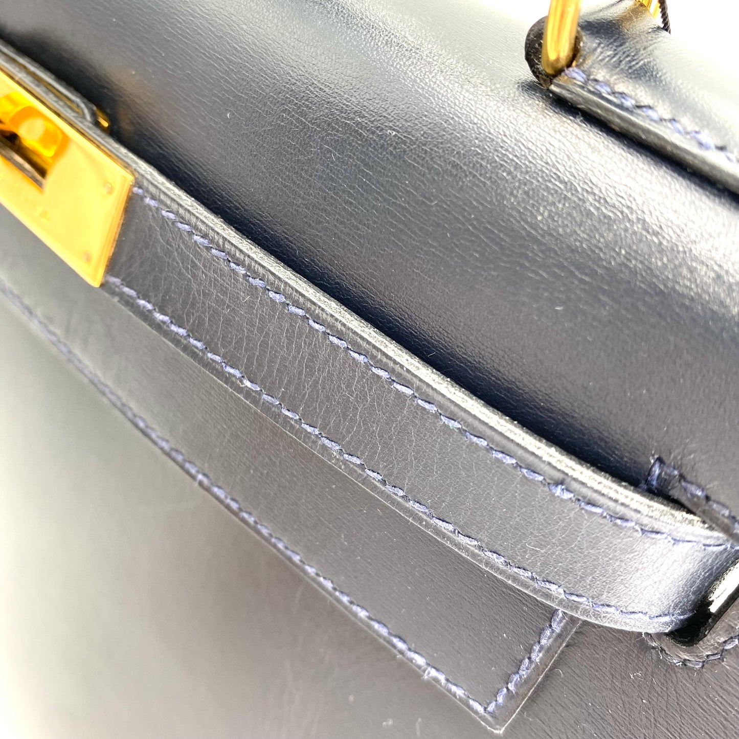 Sullivan, 1993 Kelly 28 navy box sellier stitcthing with stamp ⭕️W