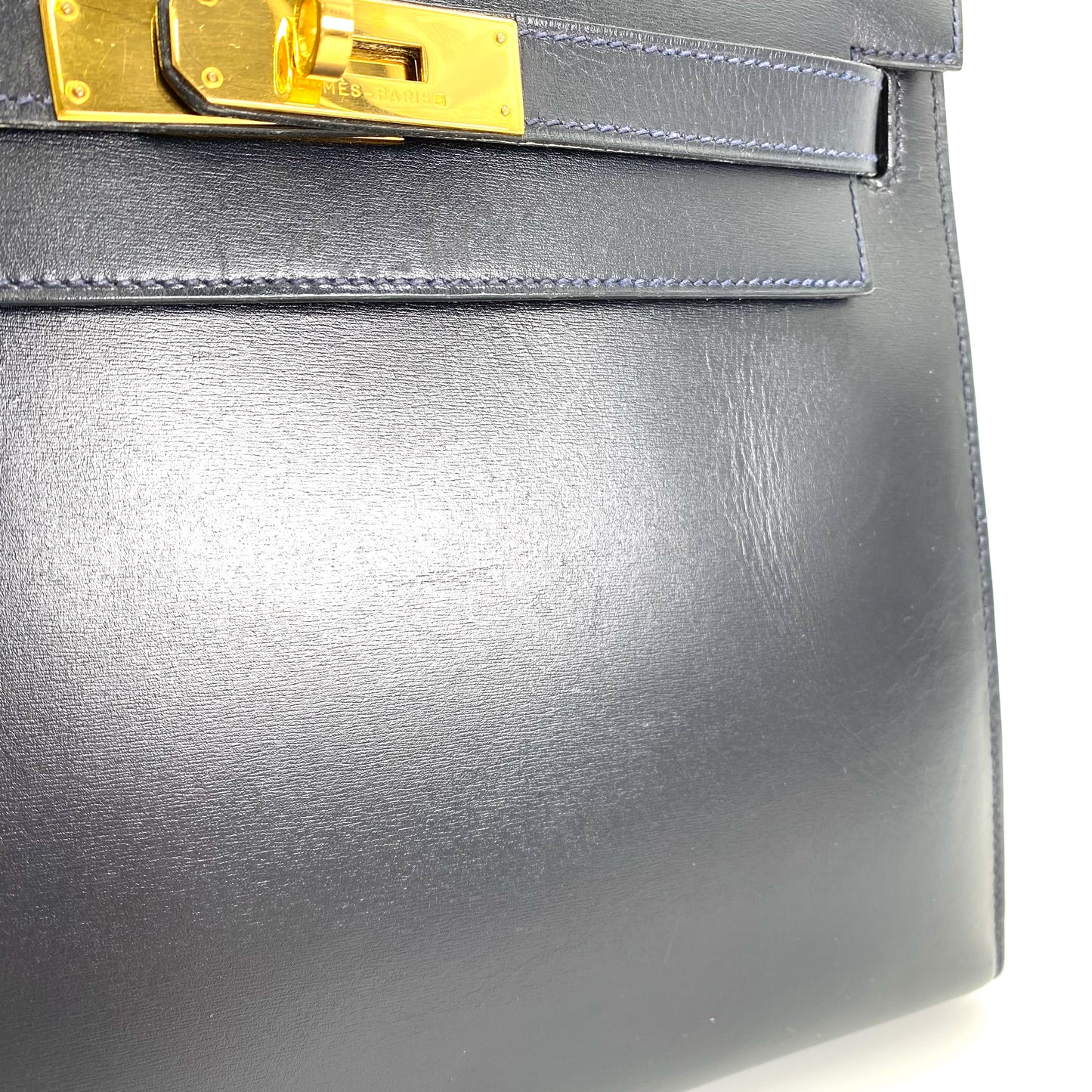 Sullivan, 1993 Kelly 28 navy box sellier stitcthing with stamp ⭕️W