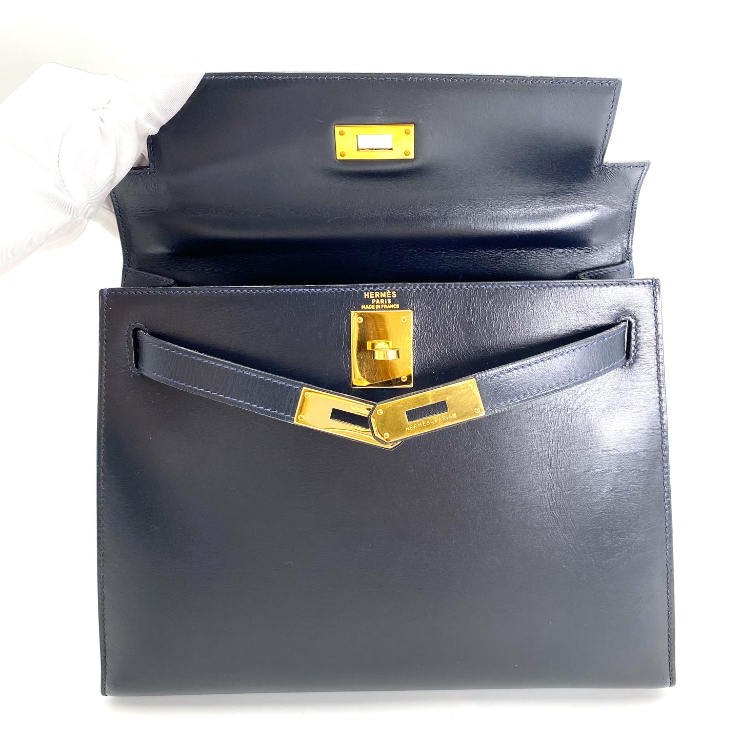 Sullivan, 1993 Kelly 28 navy box sellier stitcthing with stamp ⭕️W