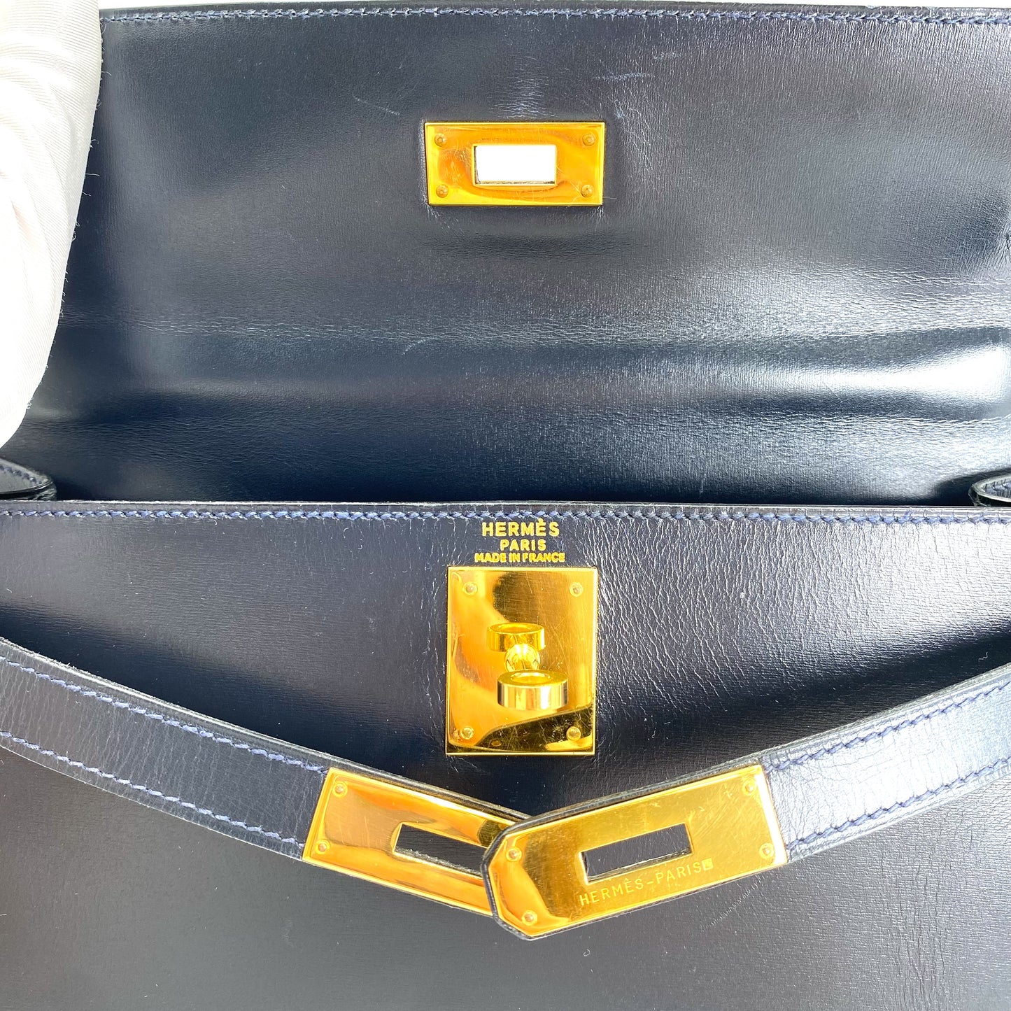 Sullivan, 1993 Kelly 28 navy box sellier stitcthing with stamp ⭕️W