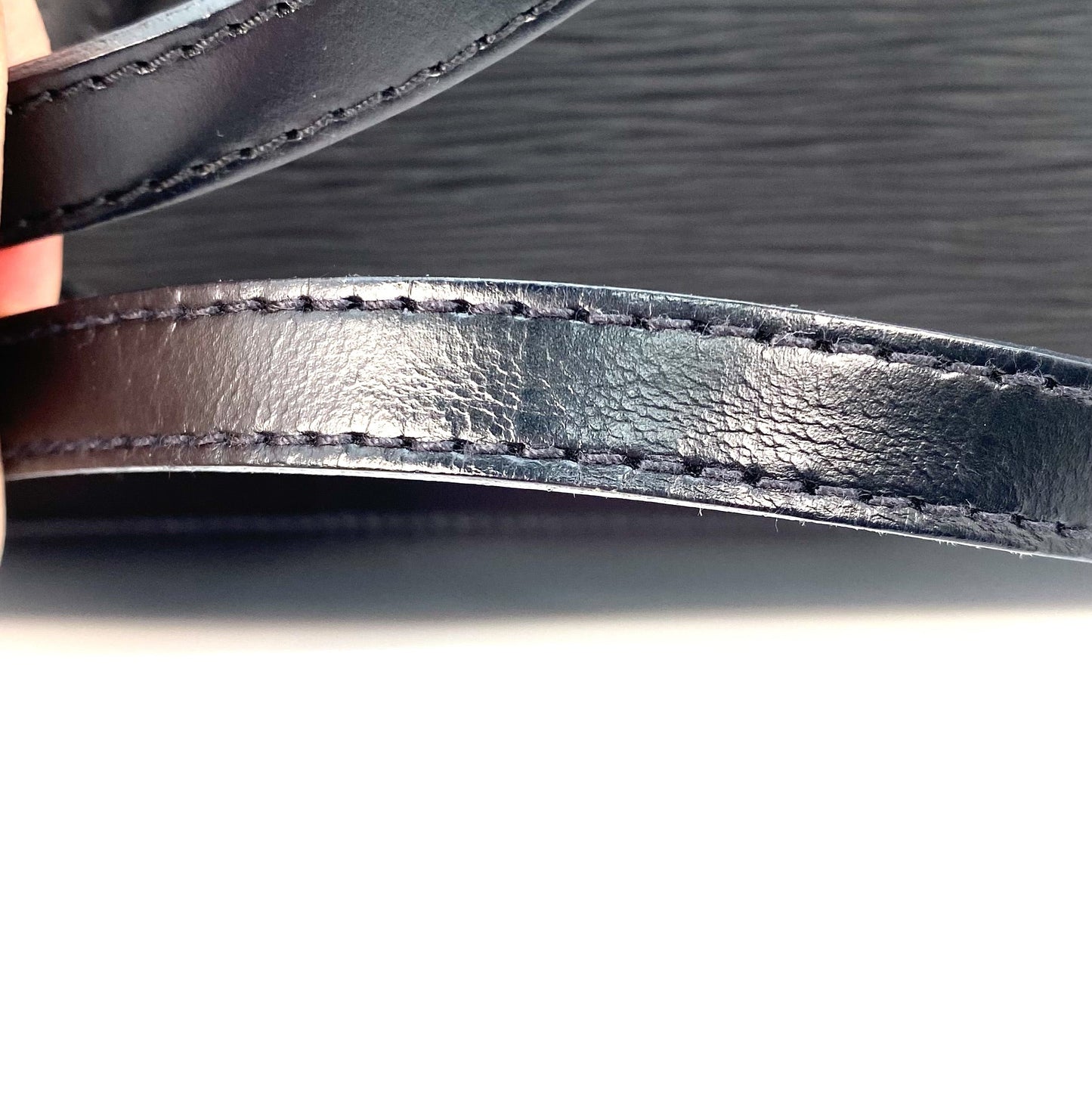 LVEMADPM, LV Epi Madeleine PM Noir