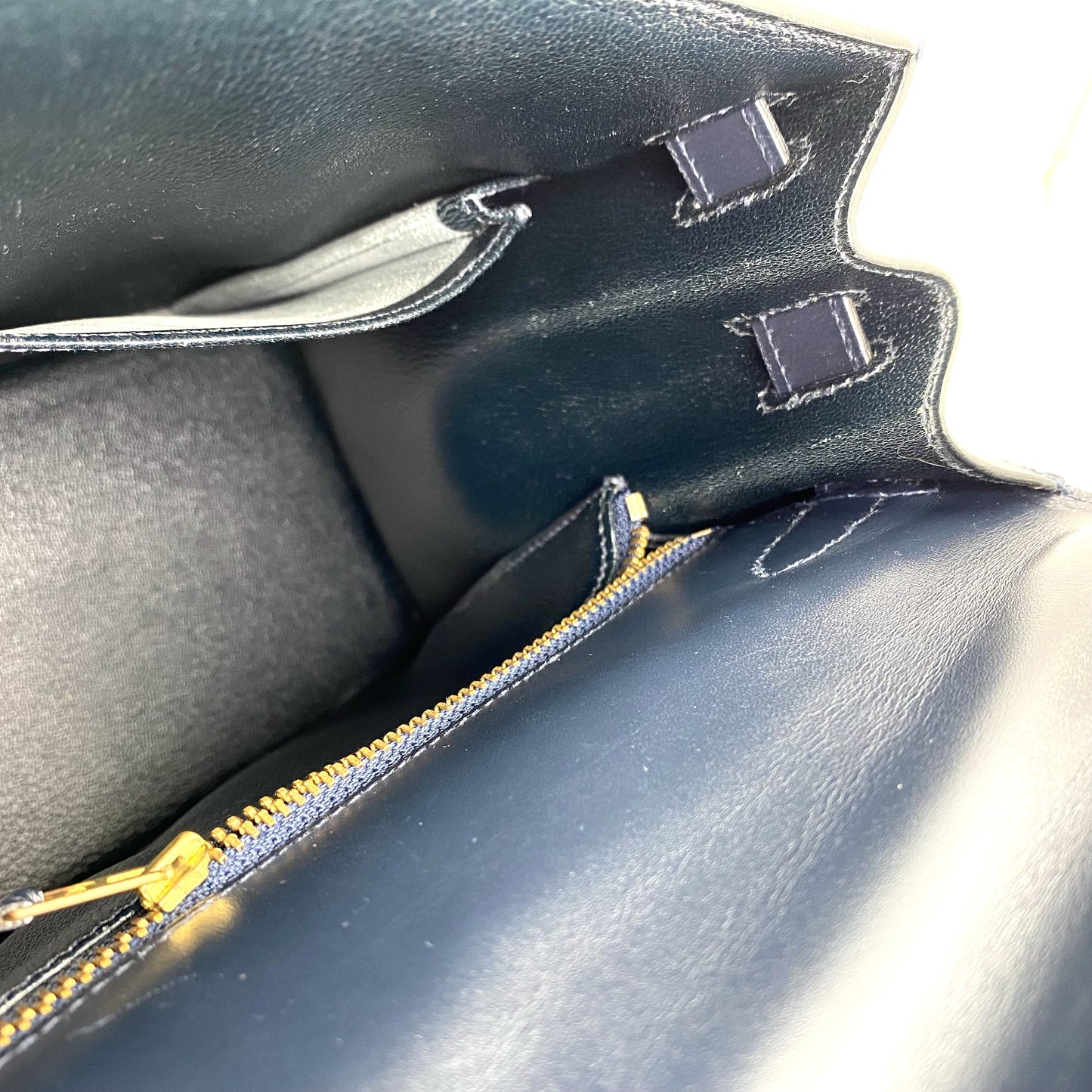 Sullivan, 1993 Kelly 28 navy box sellier stitcthing with stamp ⭕️W