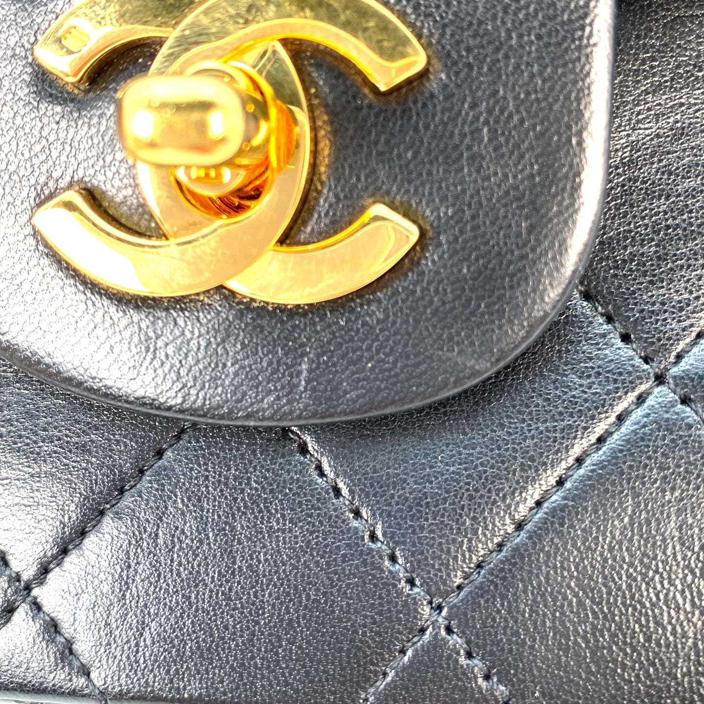 Miata, 1 Series Medium Classic Flap Black Lambskin with seal and card