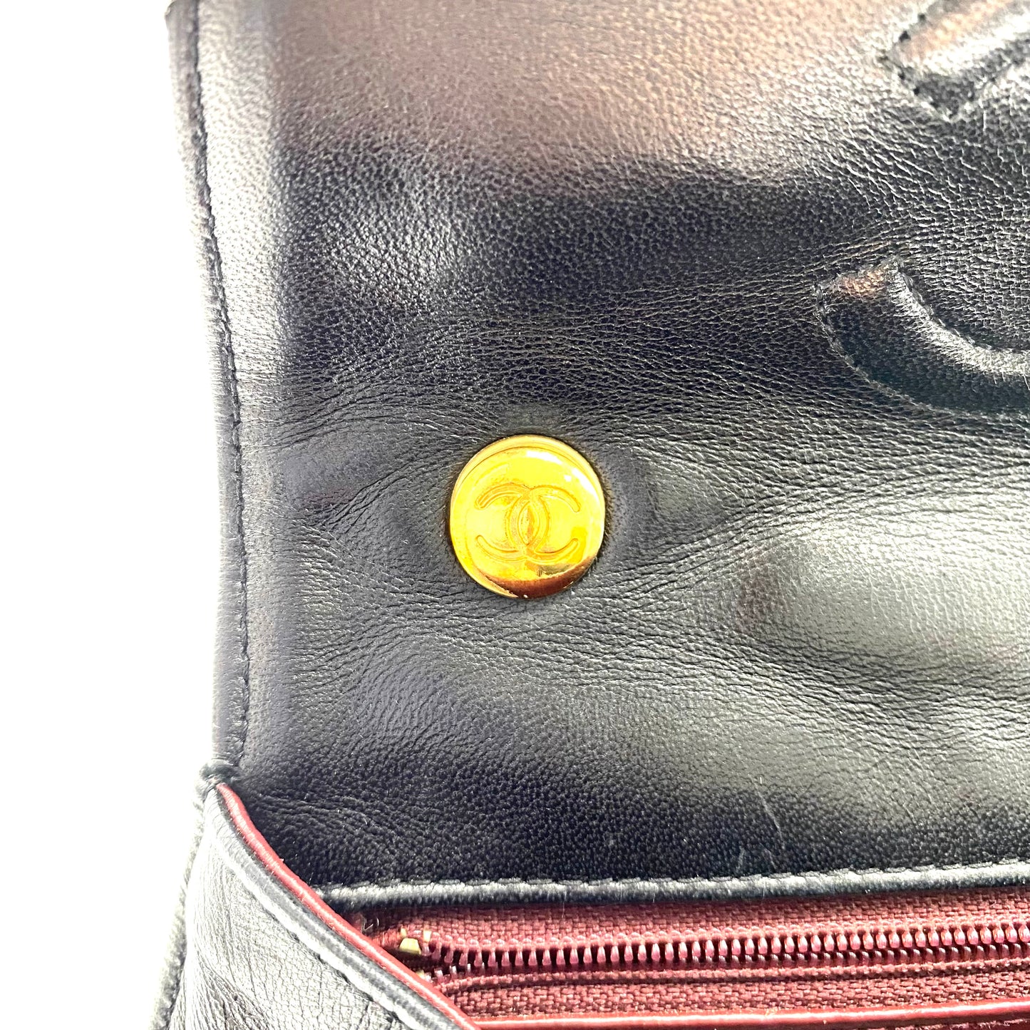 [SPRING SALE] Cortez, 1 series horizontal wave stitch trapezoid black lambskin with seal