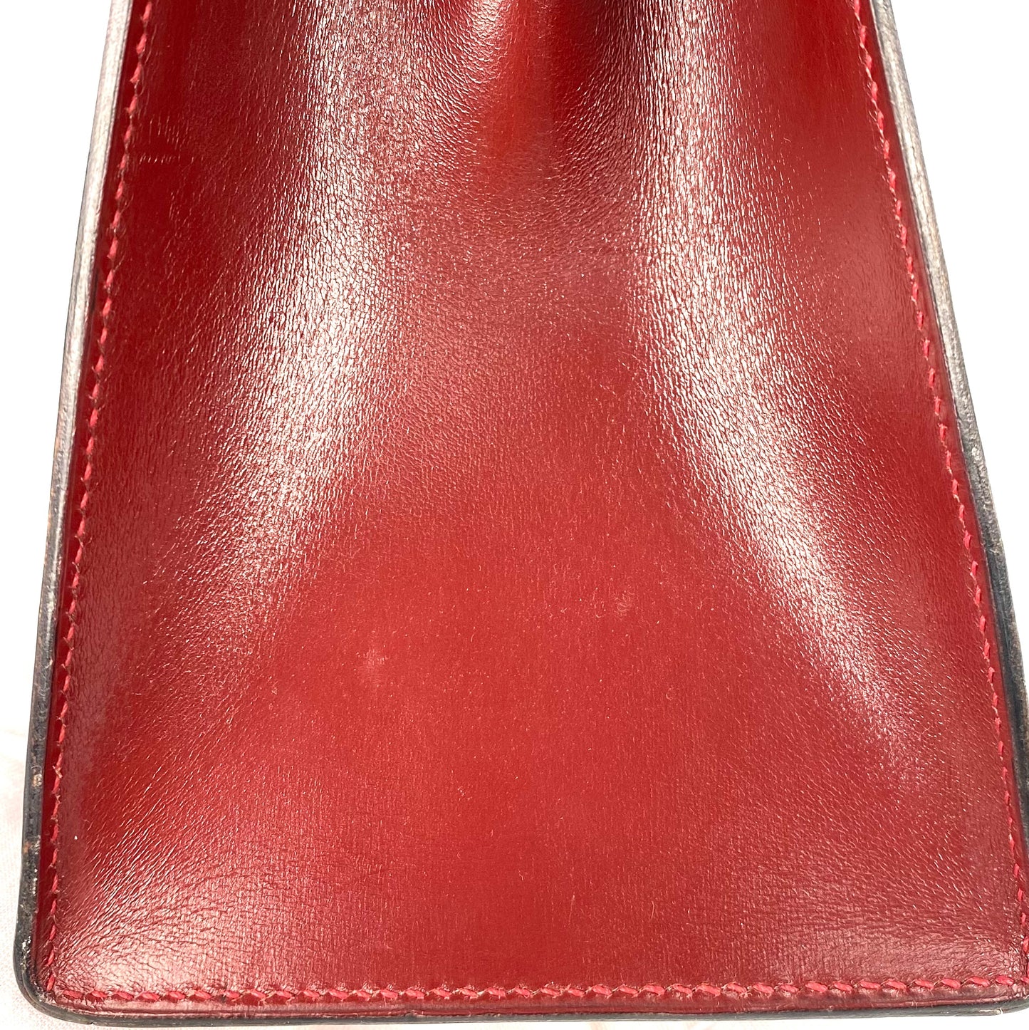 Alez, 1988 Kelly 28 Sellier Rouge H Boxcalf Gold Hardware with stamp 〇R