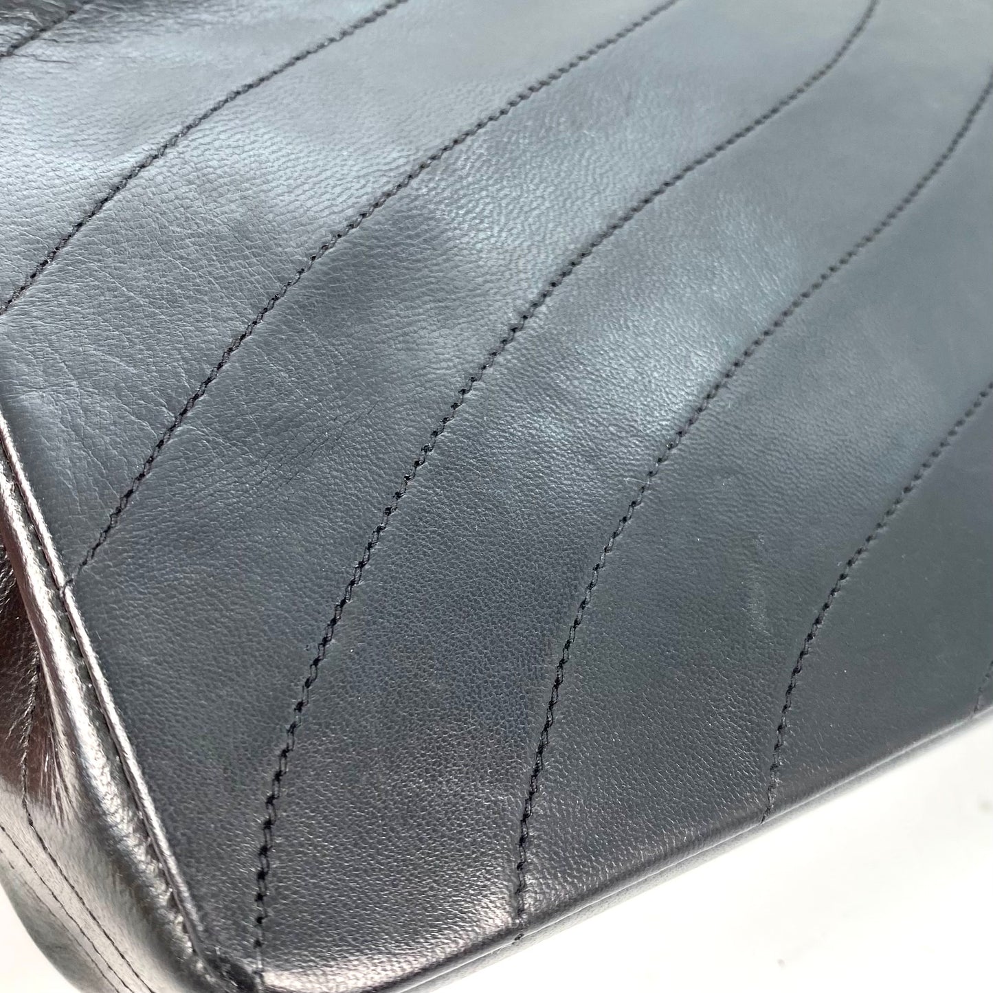 Hunan, Black Lambskin Sundial with no sticker and no card