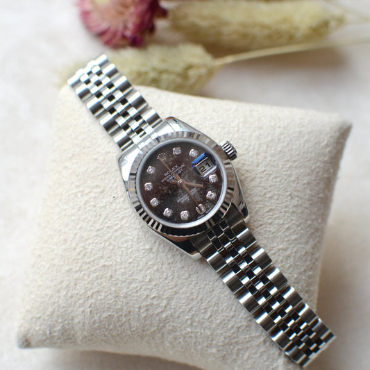 Vintage Rolex Datejust 26cm with pyrite dial, with box and papers from 2008