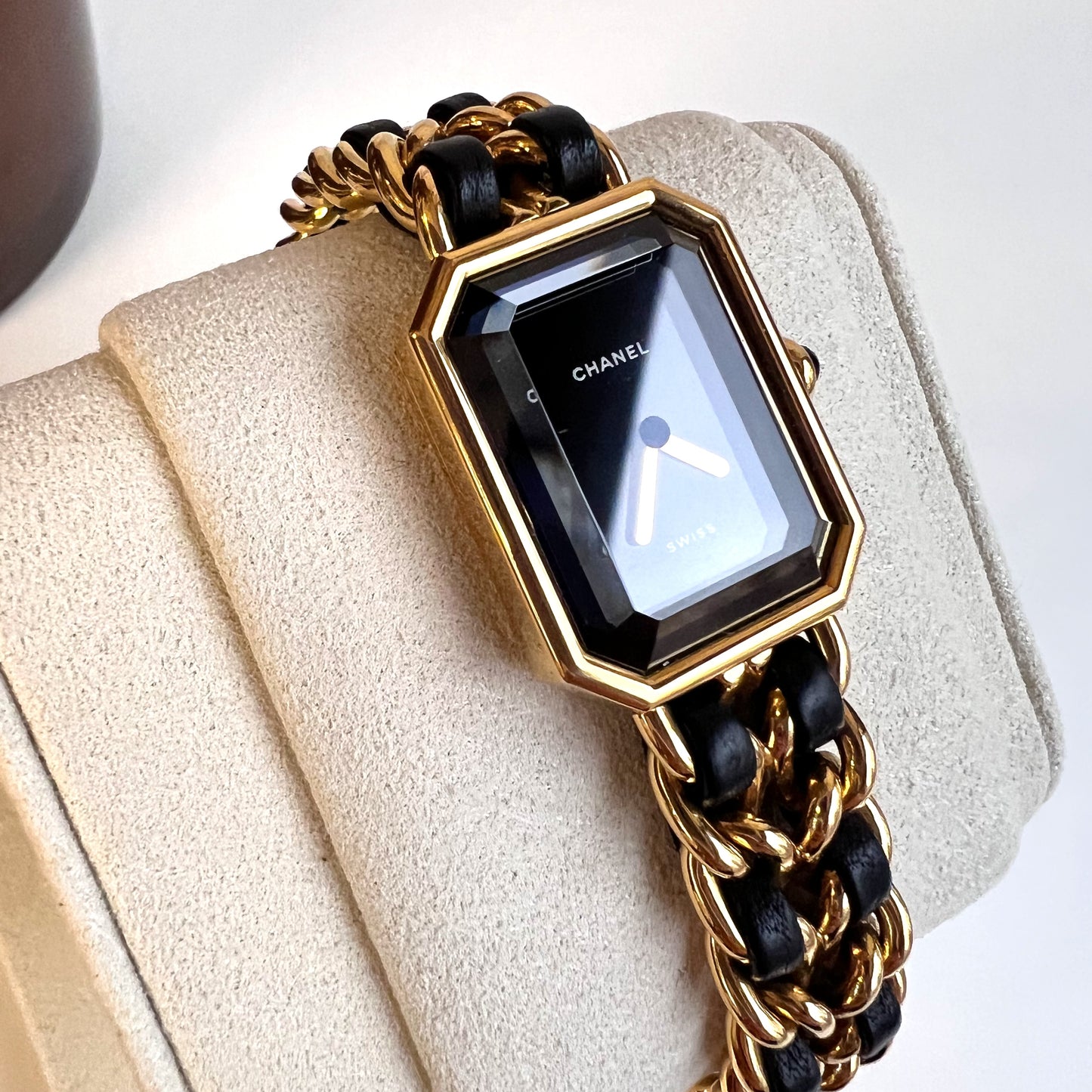 Carrera, Chanel Premiere S Size S