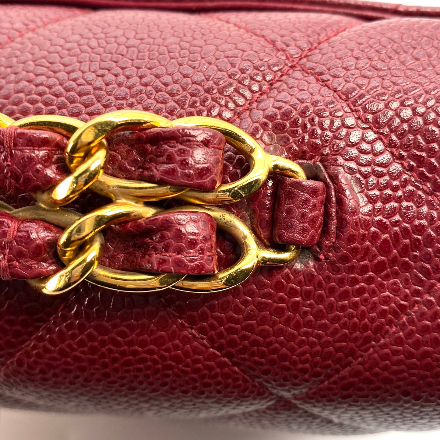 Dariel, 3 Series Matelasse Bordeaux Caviar Gold Hardware wit seal only