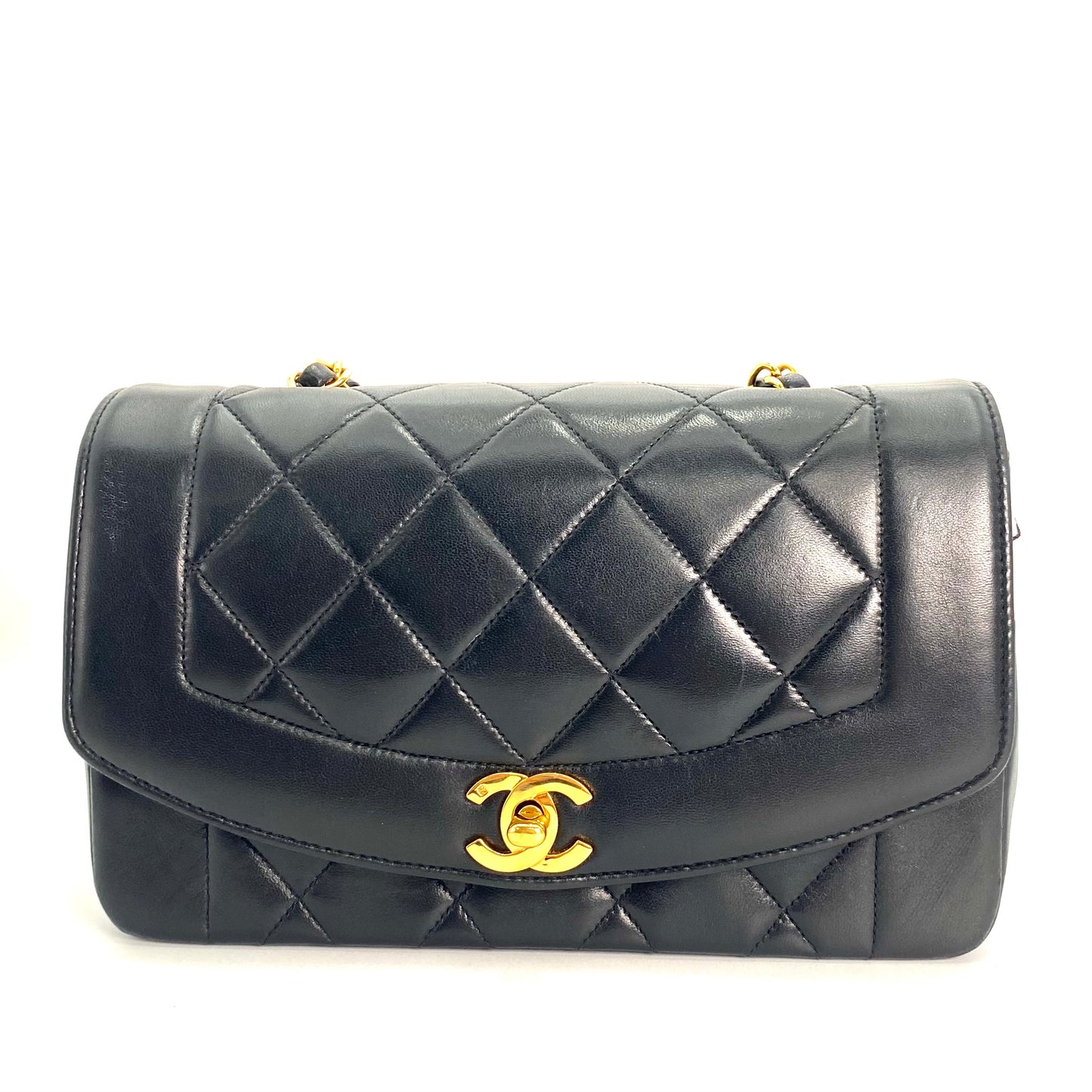 Paul Sr, 2 series small black lambskin diana with seal and card