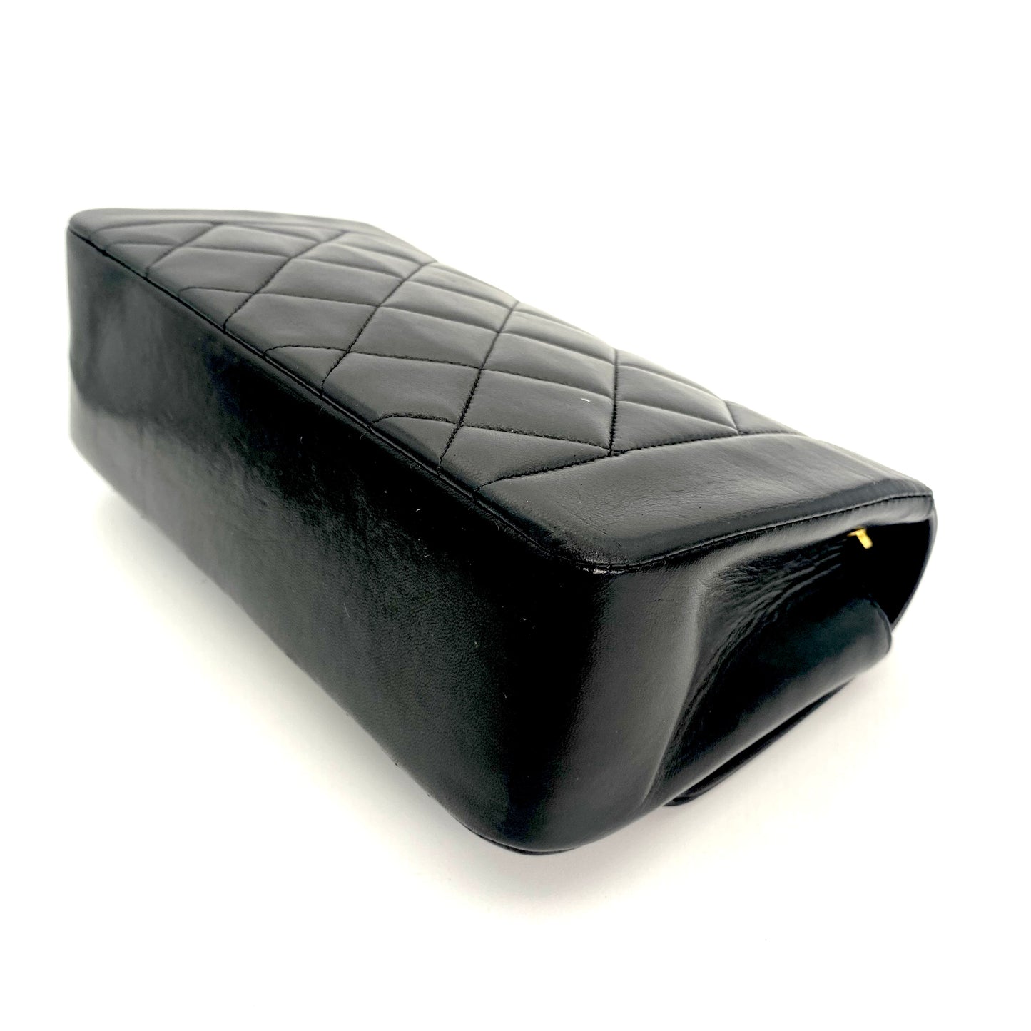 Vivienne, 3 series small black lambskin diana with seal and card