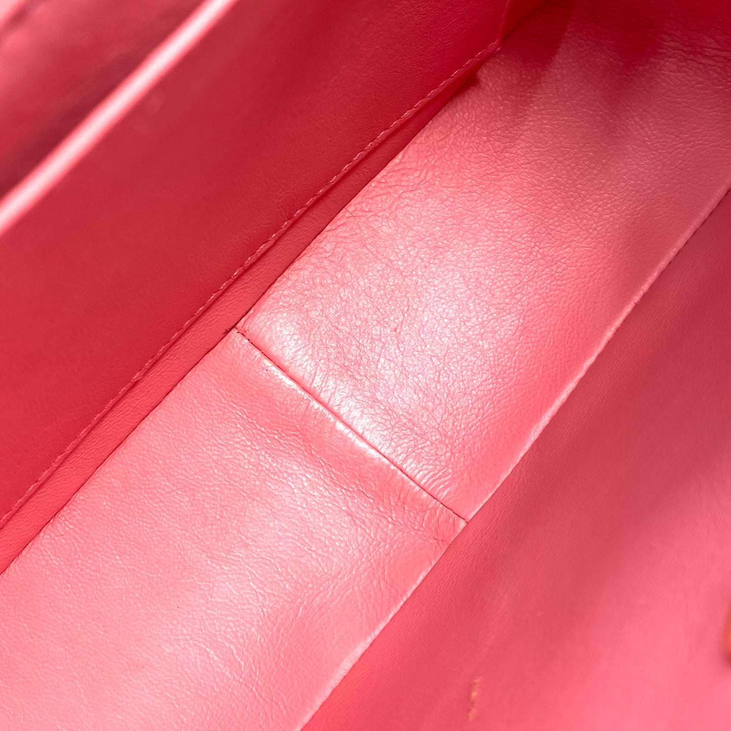 Kavya, 1 Series Trapezoid Pink Lambskin with seal and card