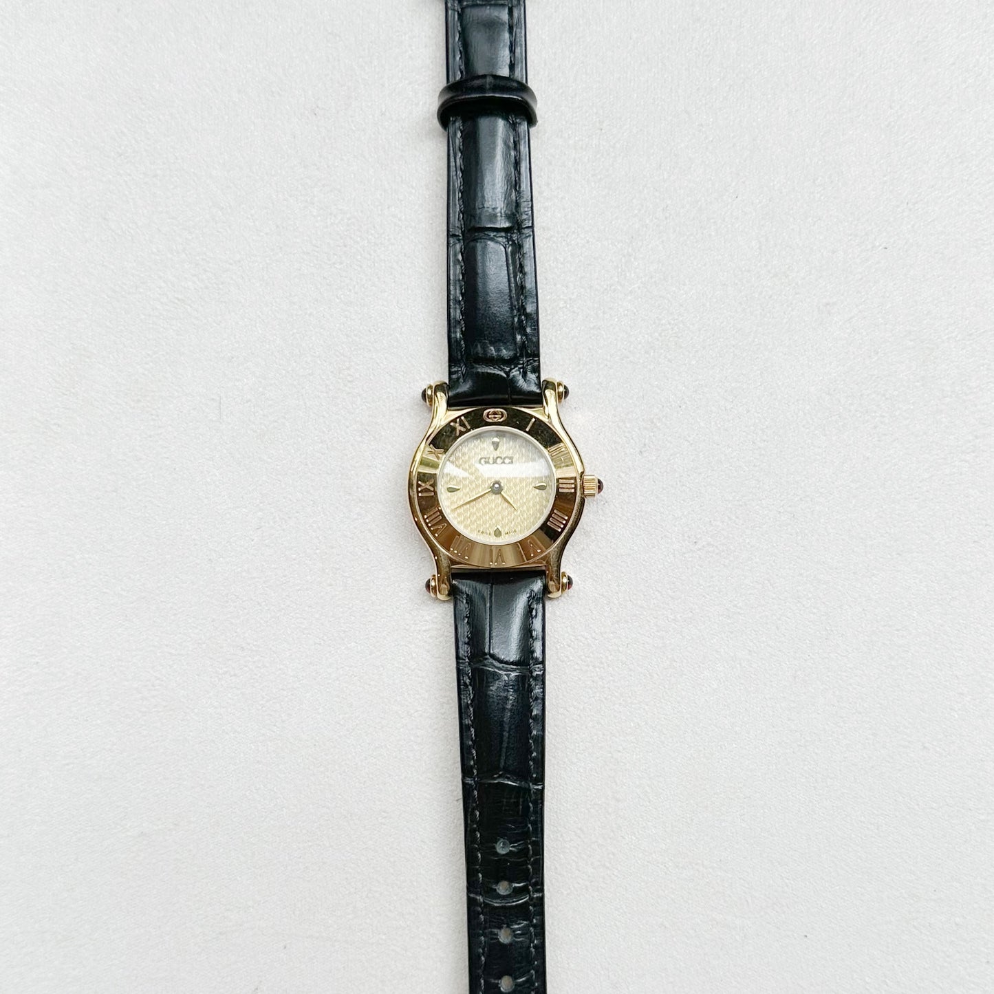 I - GUCCI5 - Gucci 6500L 0046368 GP & leather QZ Champagne