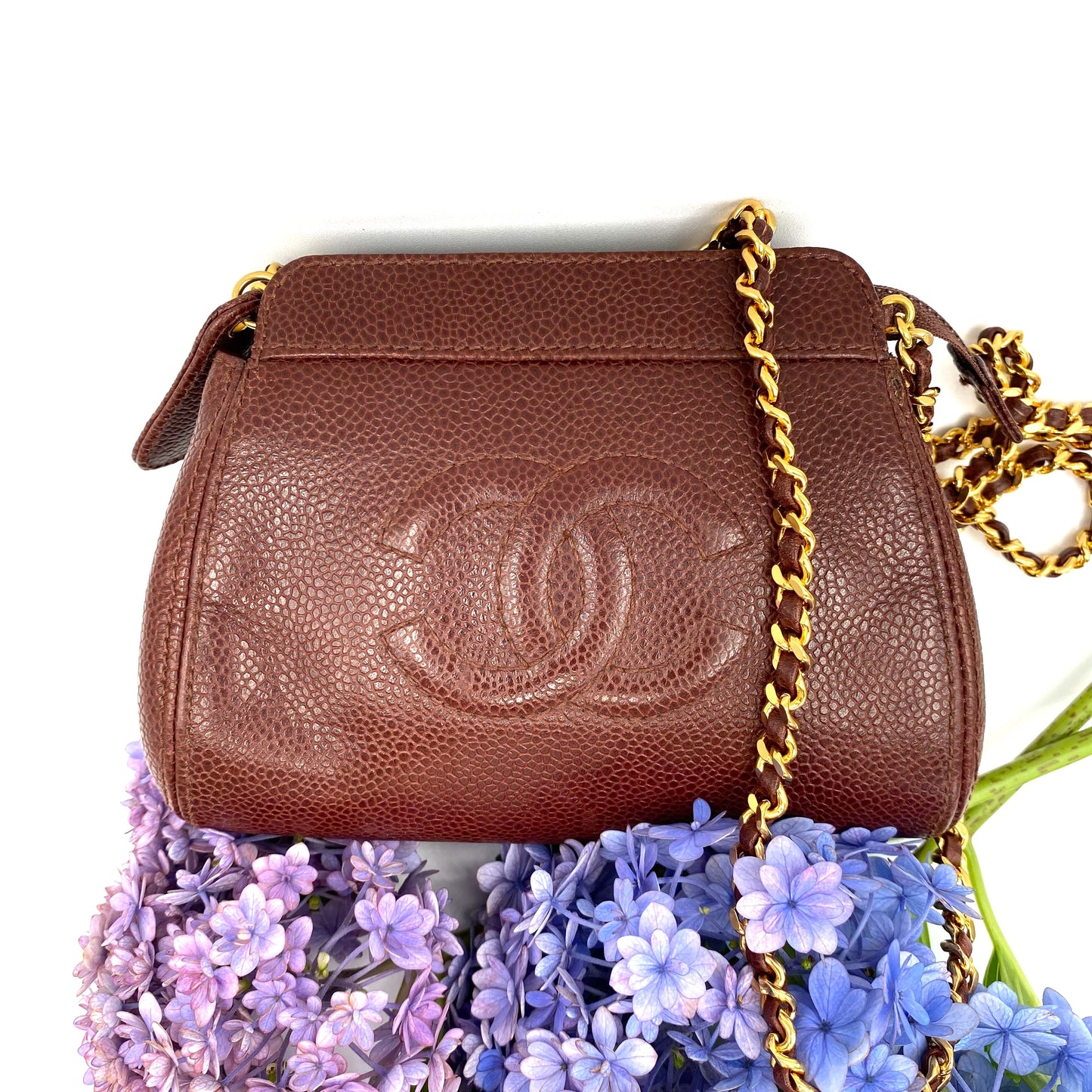 [SPRING SALE] Eljayne, Vintage Authentic Chanel 5 series mini brown caviar "dumpling" with seal and card