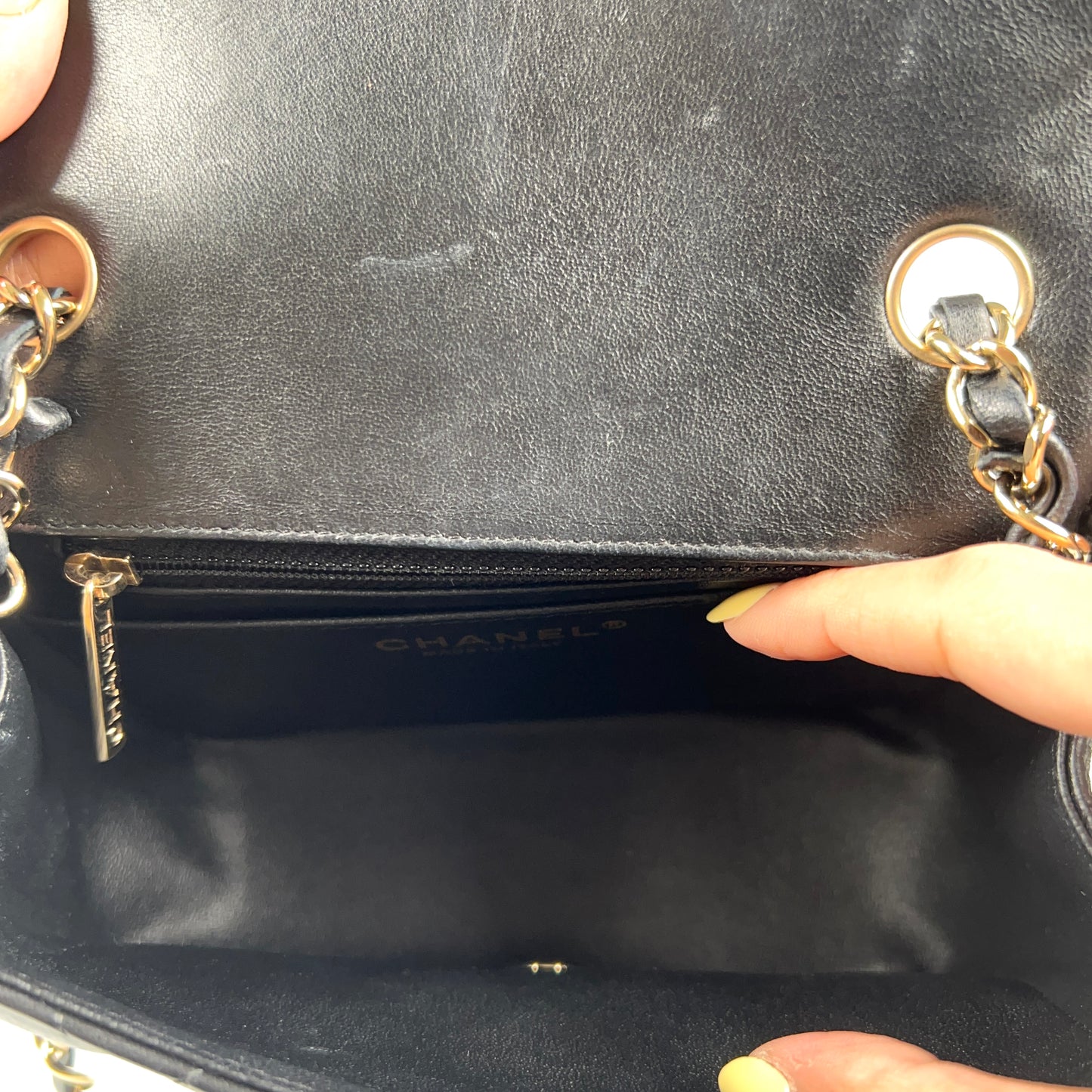 Berry, 2 Series Square 17cm Black Champagne Light Lambskin with seal and card