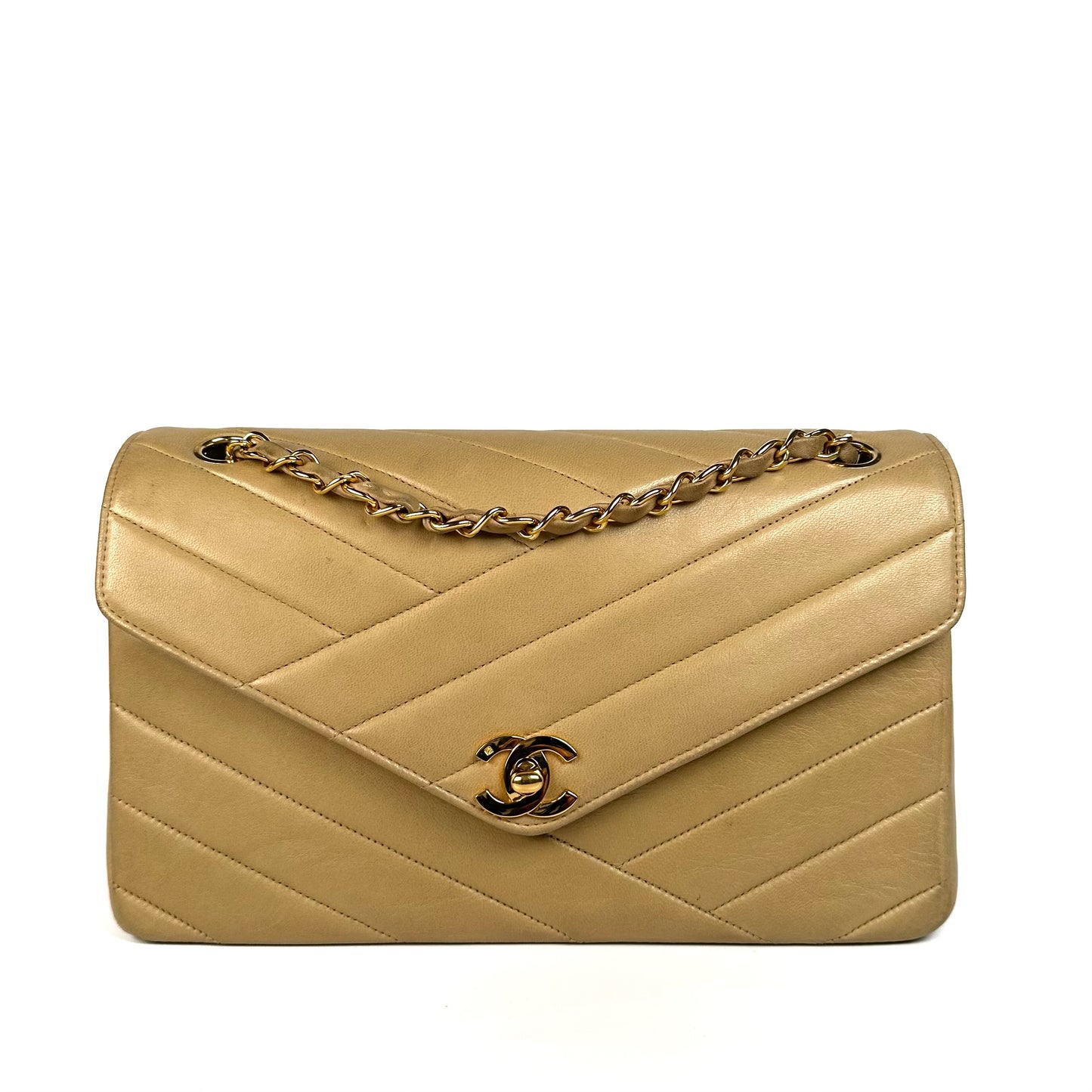 Wrenleigh, 2 series medium classic flap beige lambskin zigzag flap with seal