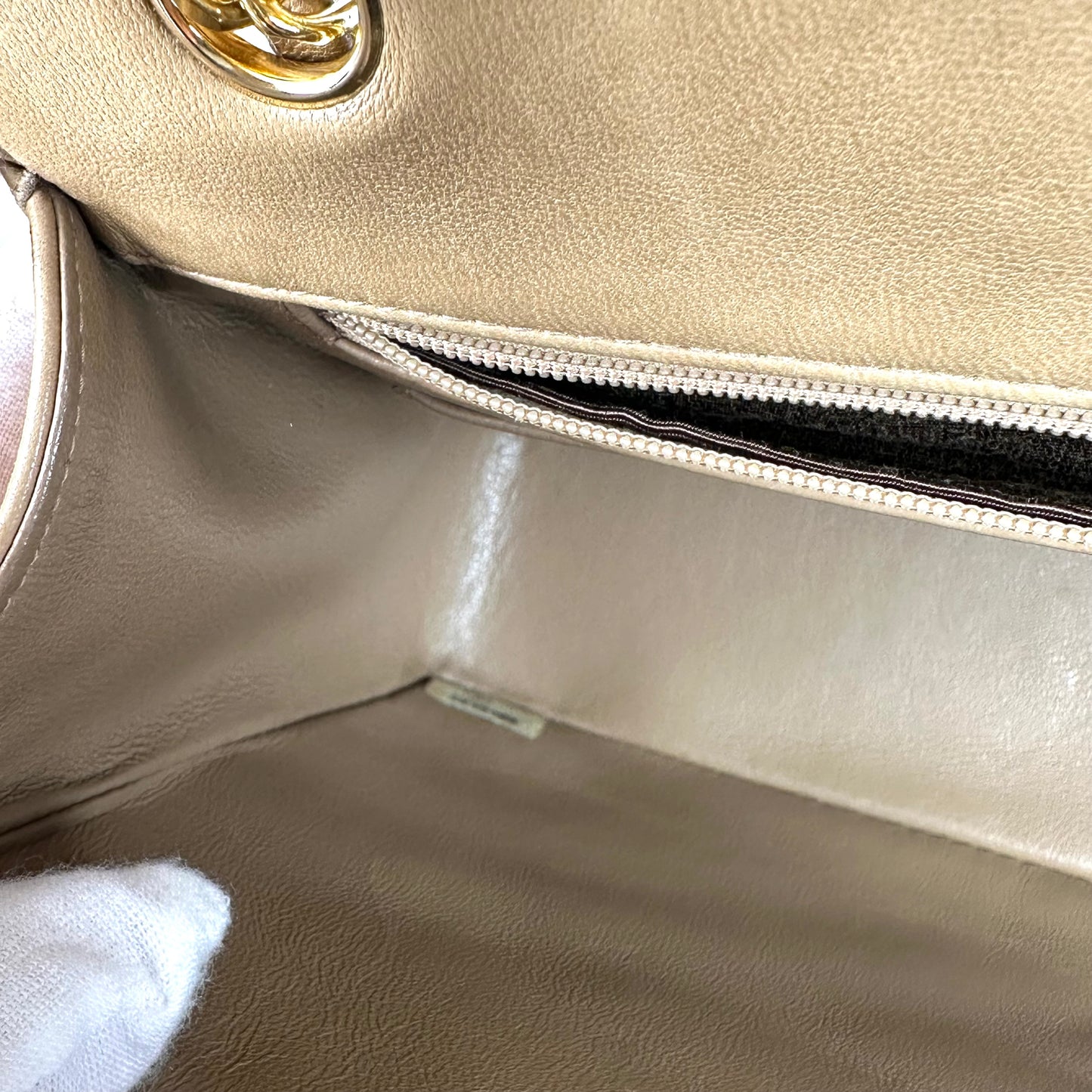 Wrenleigh, 2 series medium classic flap beige lambskin zigzag flap with seal