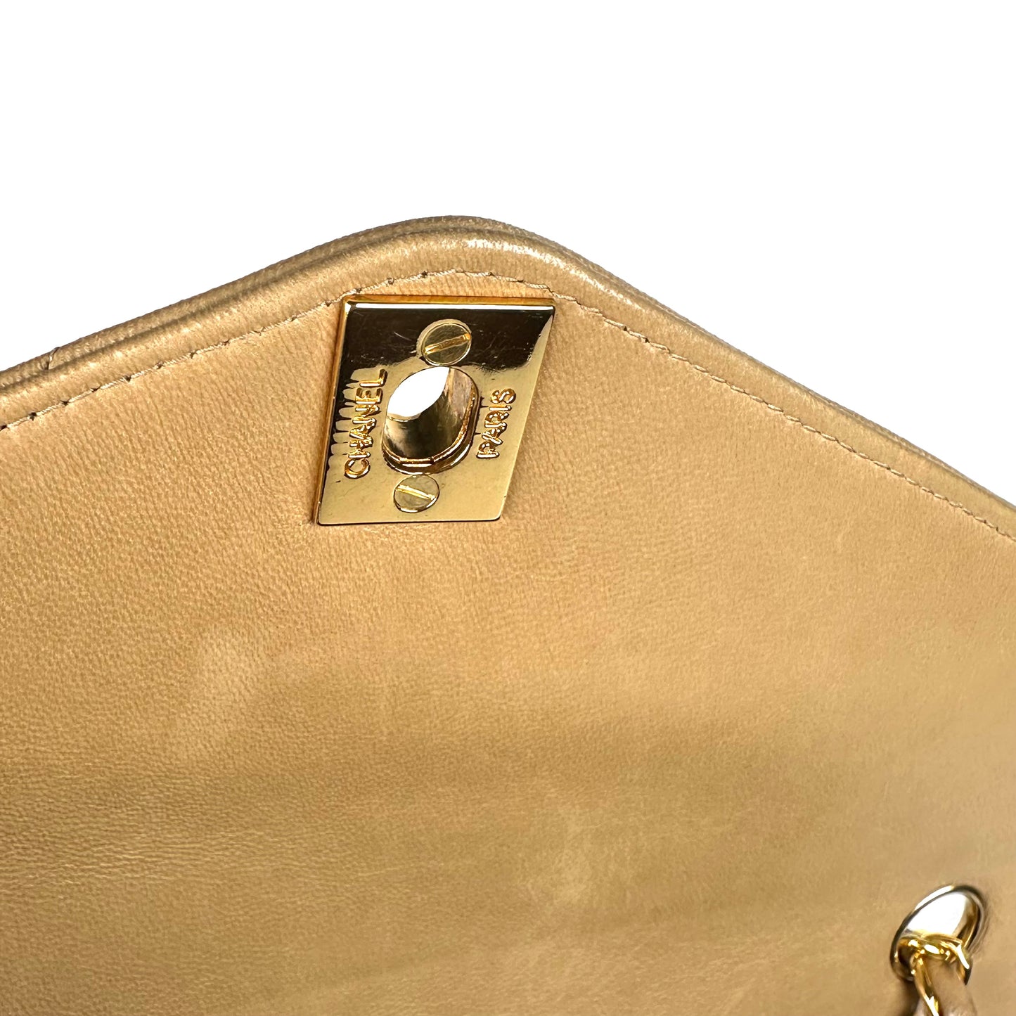 Wrenleigh, 2 series medium classic flap beige lambskin zigzag flap with seal