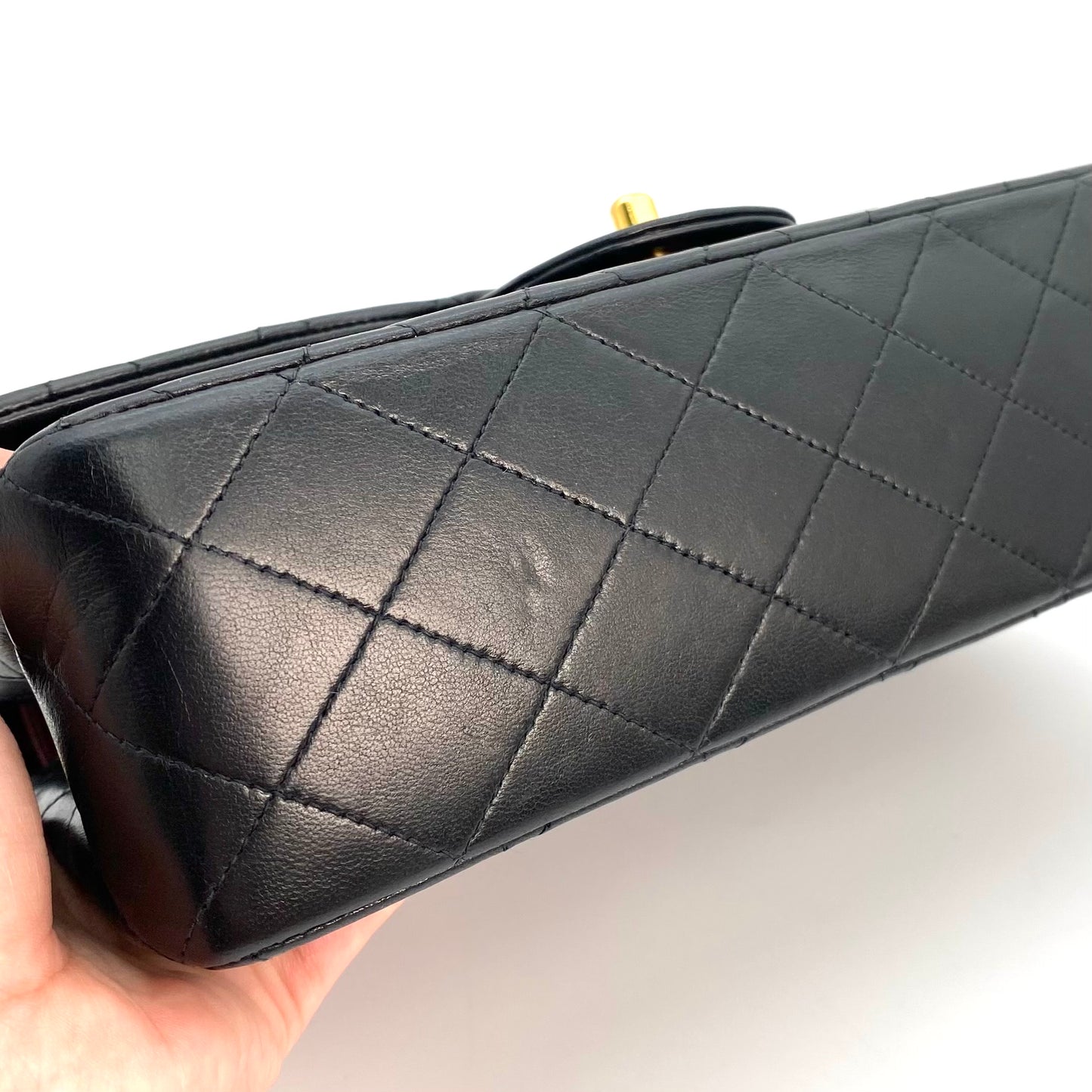 Nixi, 2 Series Classic Flap 25 Black Lambskin with seal and card