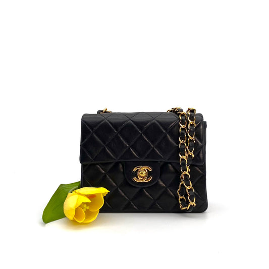 Dhaka, 6 Series Mini Sq17 Black Lambskin with seal and card