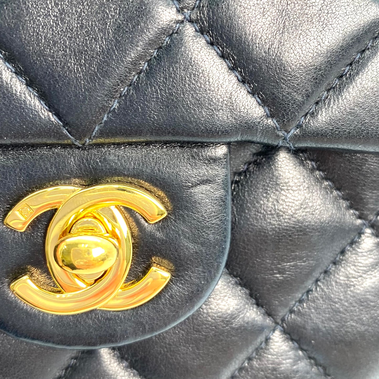 Dhaka, 6 Series Mini Sq17 Black Lambskin with seal and card