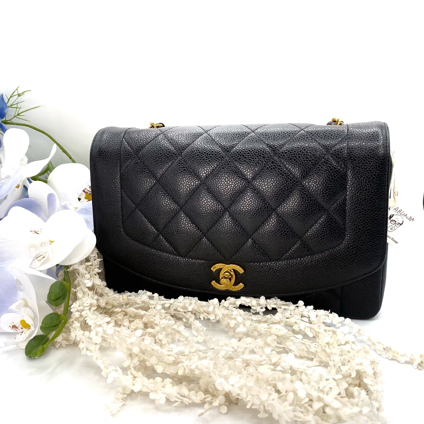 Abunda, 3 Series Medium Diana Black caviar with seal only