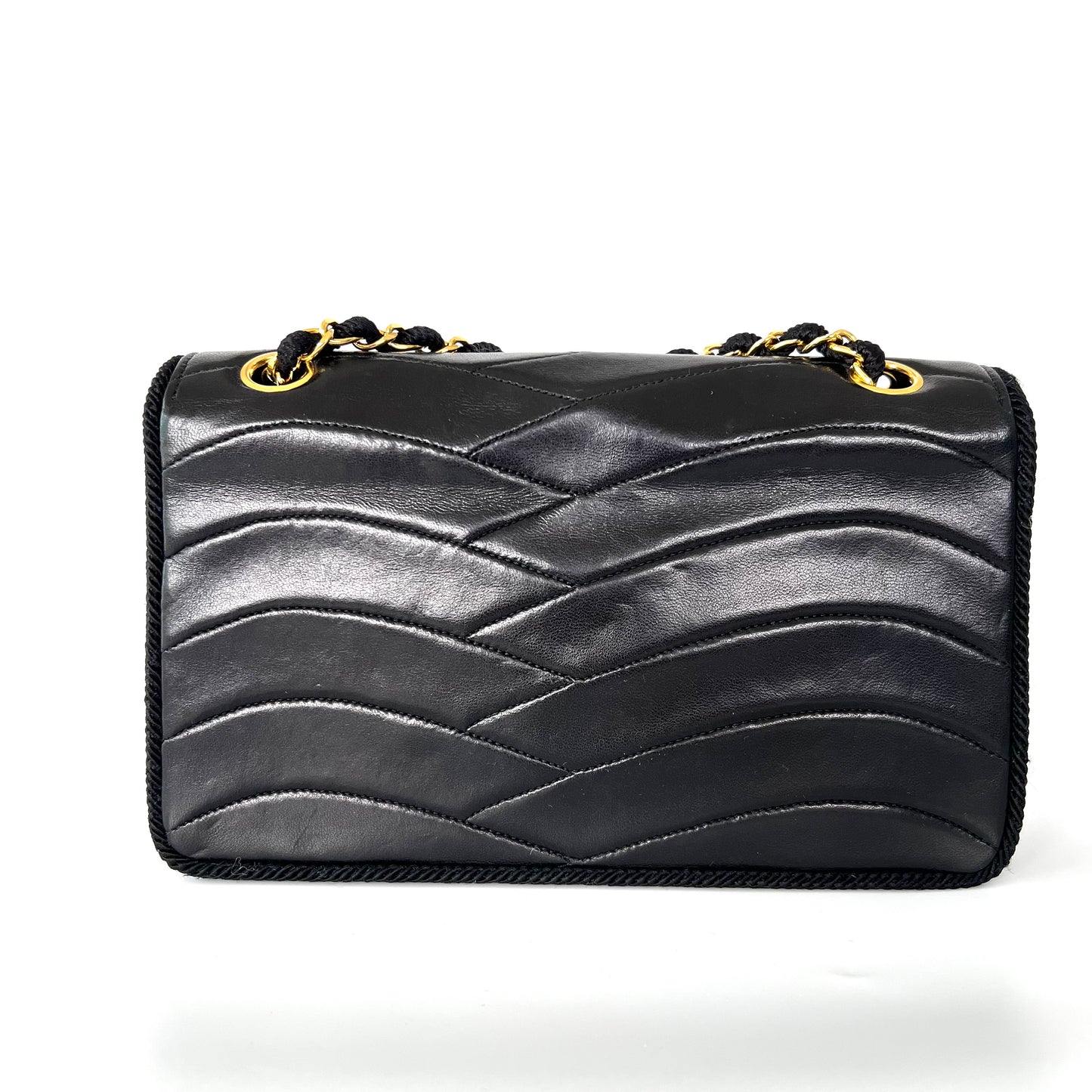 Taha, 0 Series Wave stitch black lambskin rope single flap with seal only