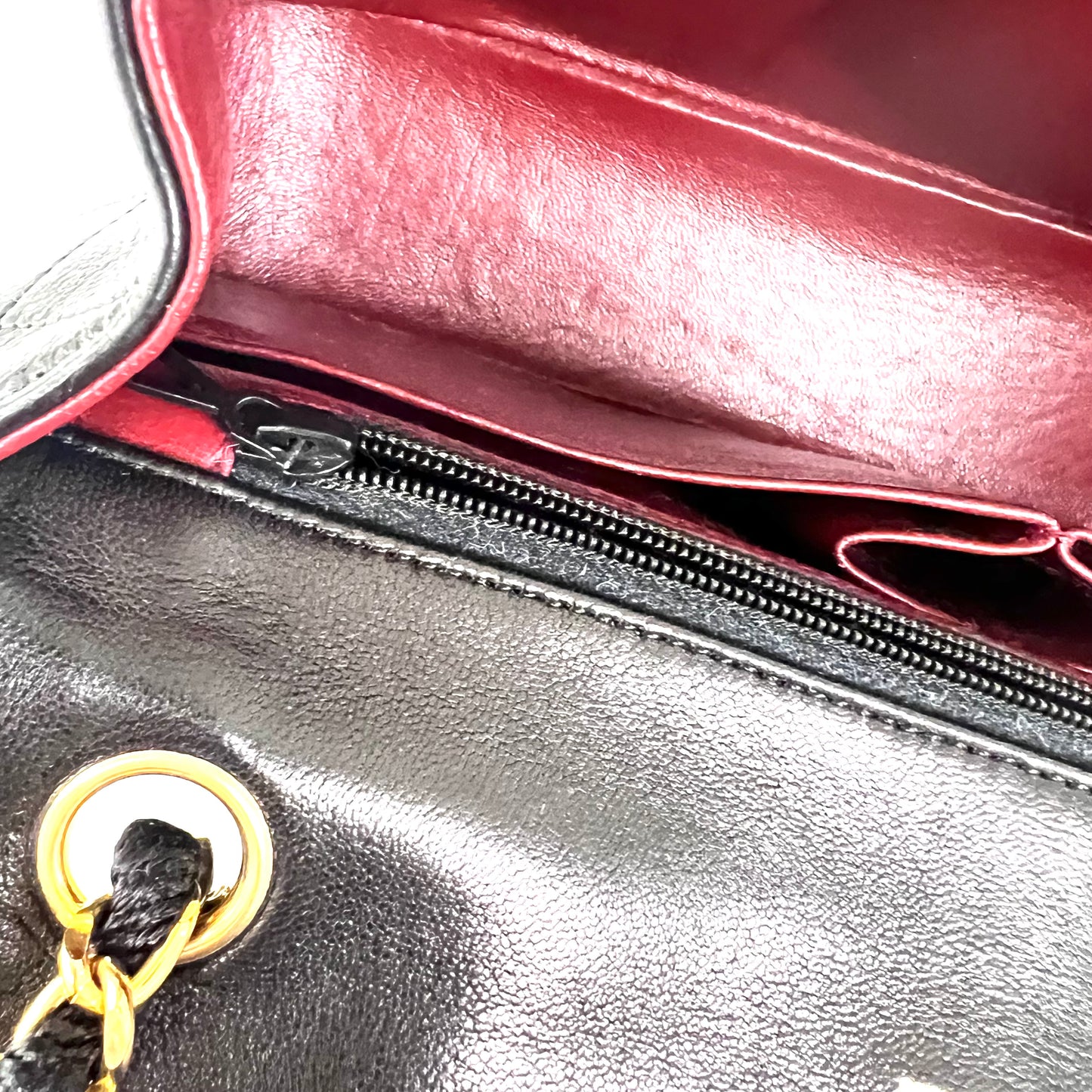 Taha, 0 Series Wave stitch black lambskin rope single flap with seal only