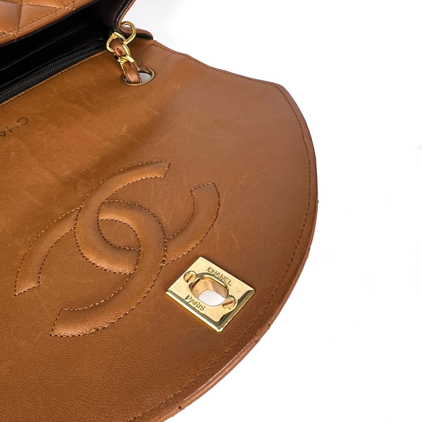 Alaric, 1 Series half Moon Caramel Lambskin with seal and card