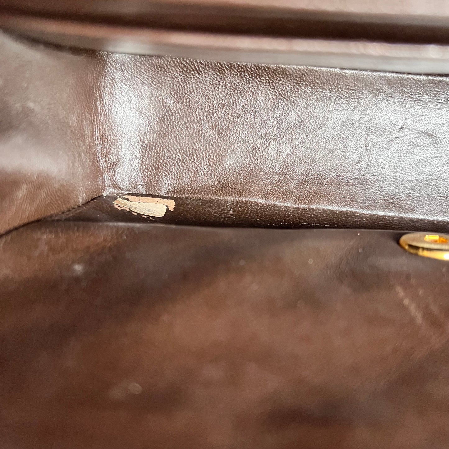 Alaric, 1 Series half Moon Caramel Lambskin with seal and card